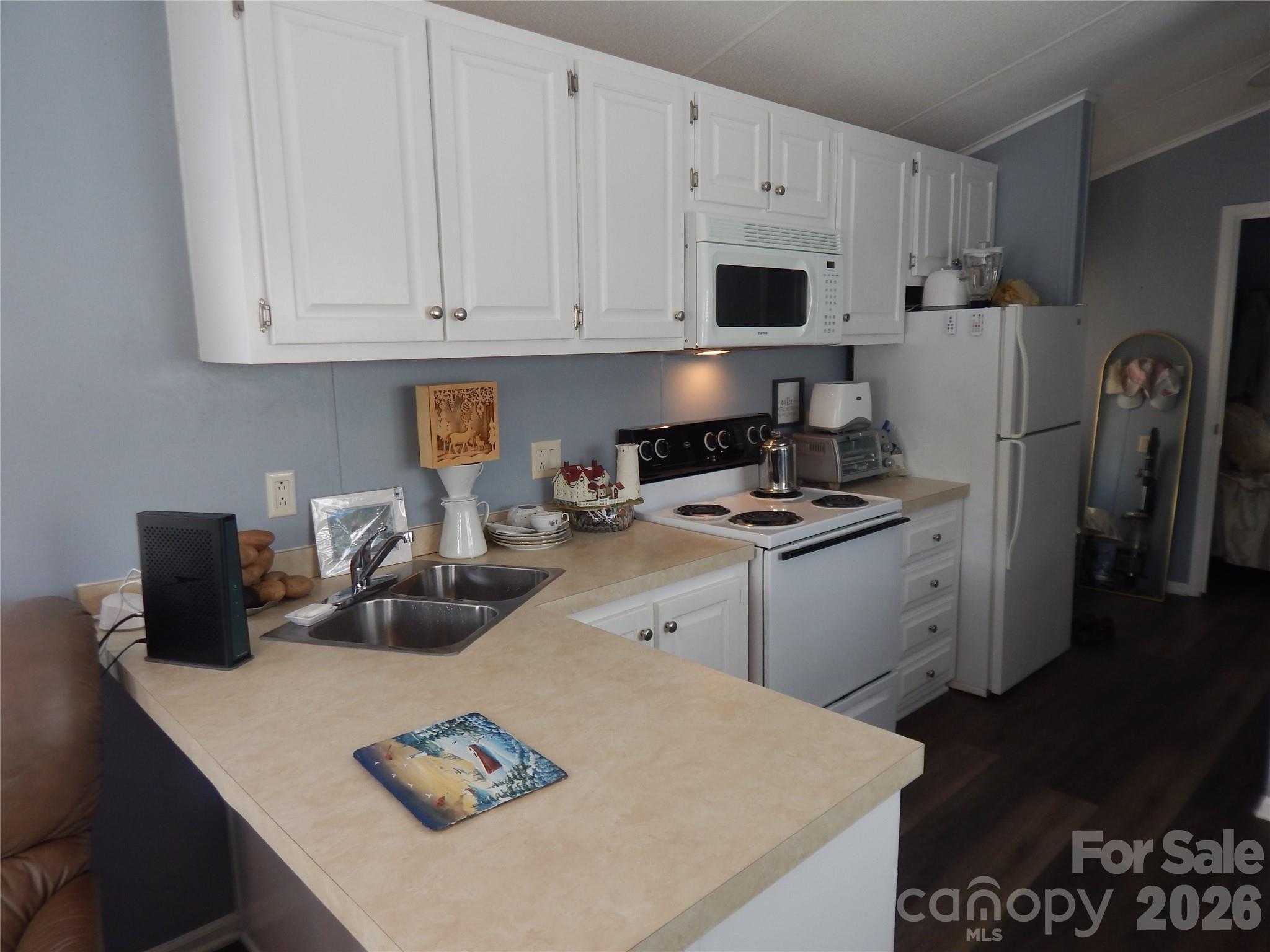 219 Pike Point Property Photo 10
