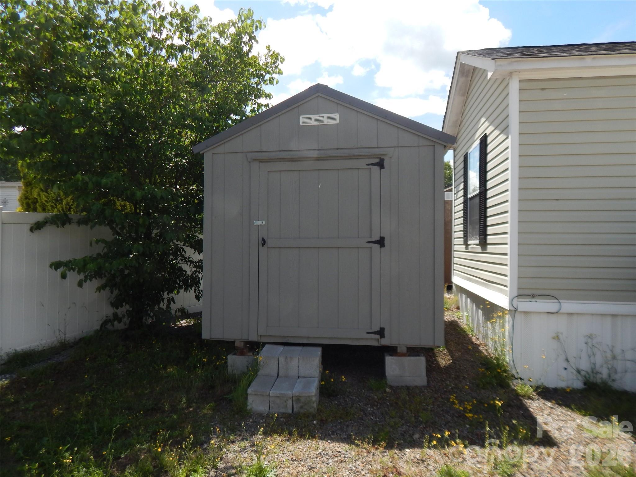 219 Pike Point Property Photo 15