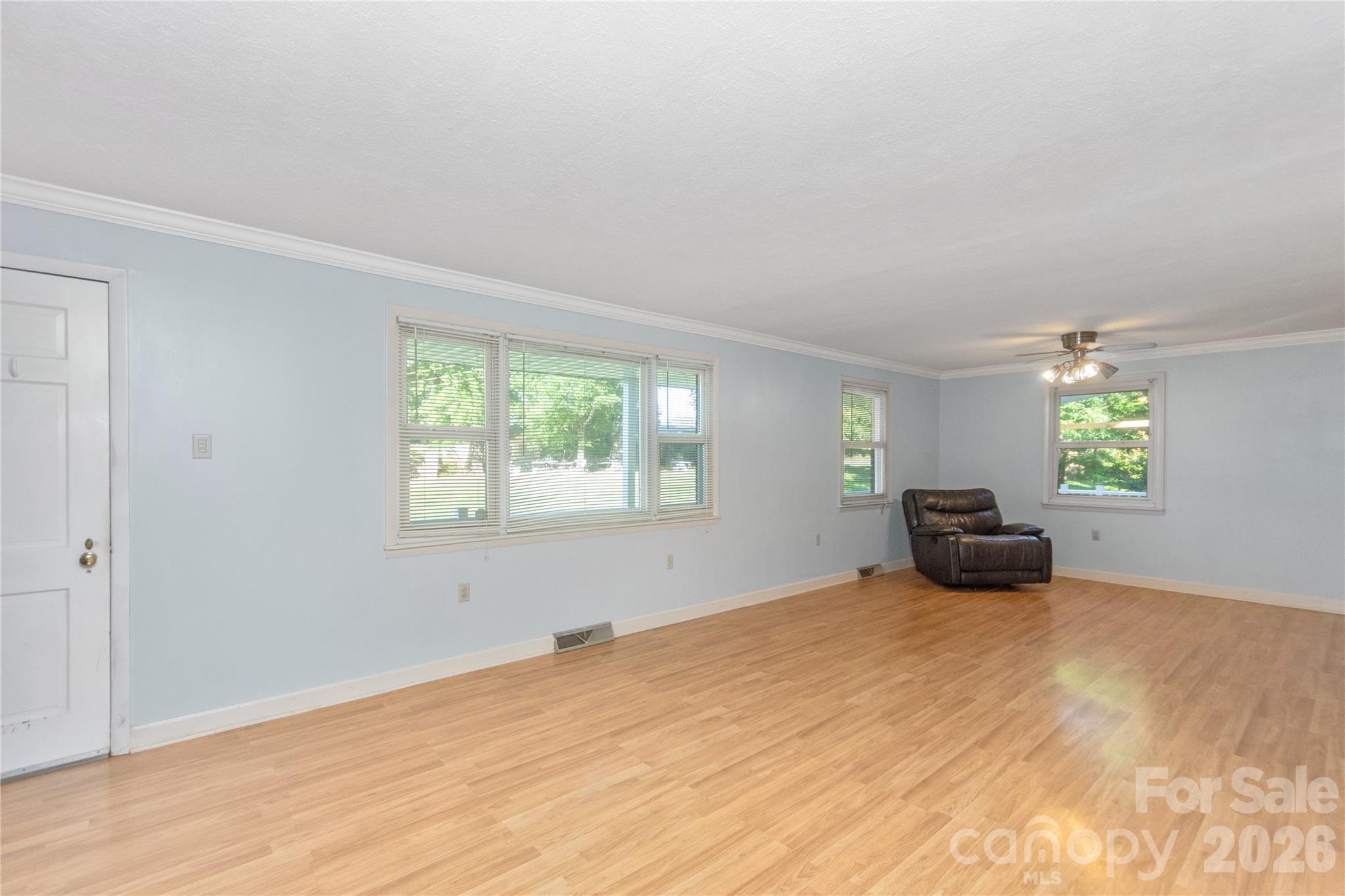 3303 Pikeview Road Property Photo 15