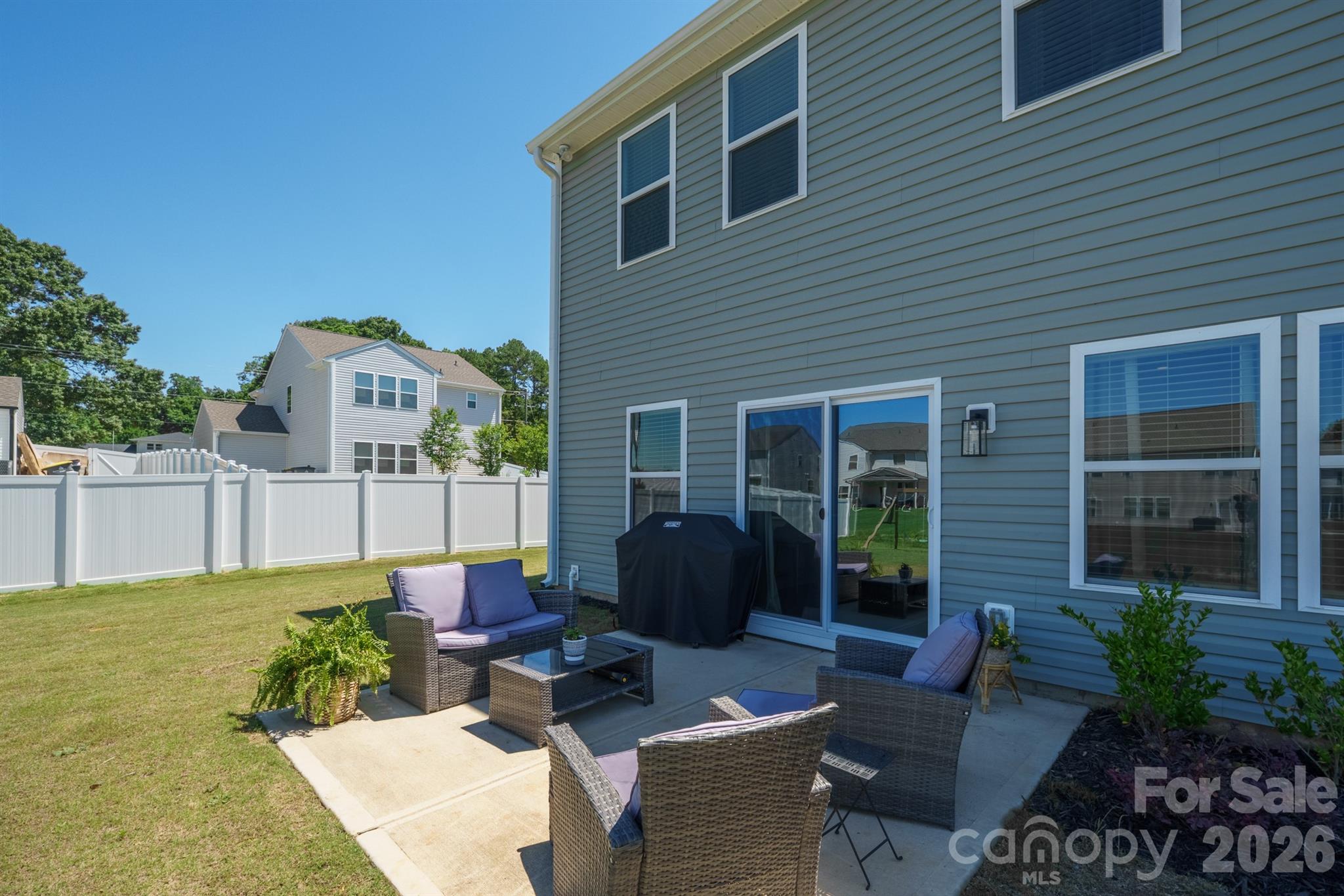 1295 Elizabeth Avenue Property Photo 23