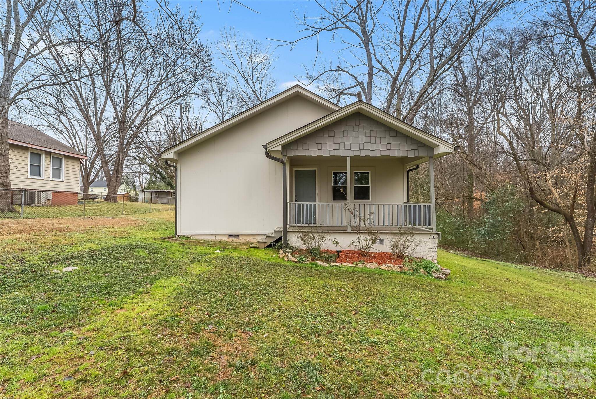 500 3rd Street Property Photo 2