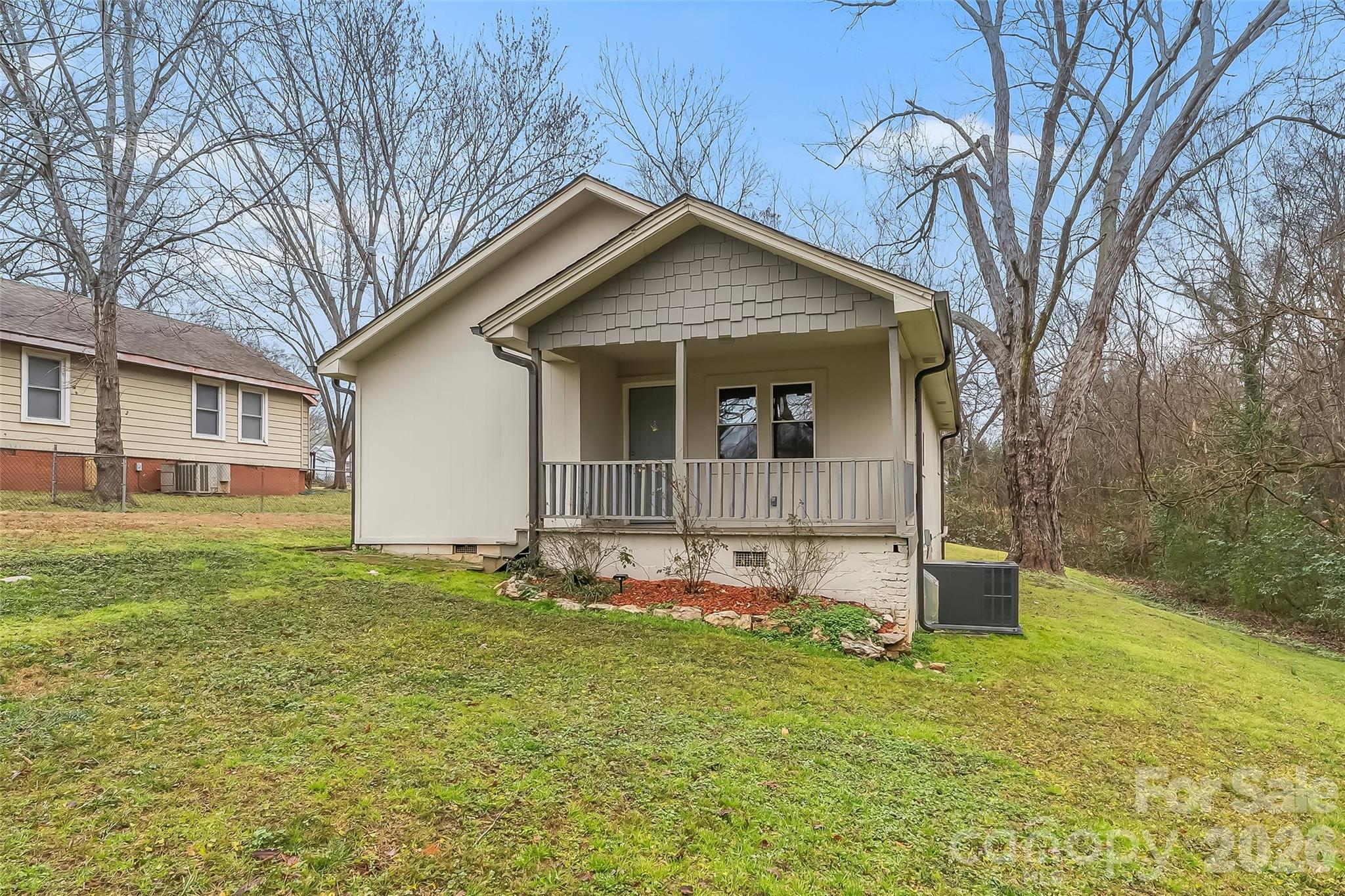 500 3rd Street Property Photo 3