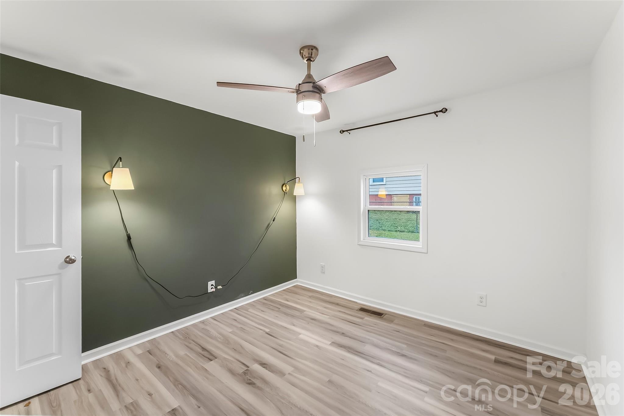 500 3rd Street Property Photo 25