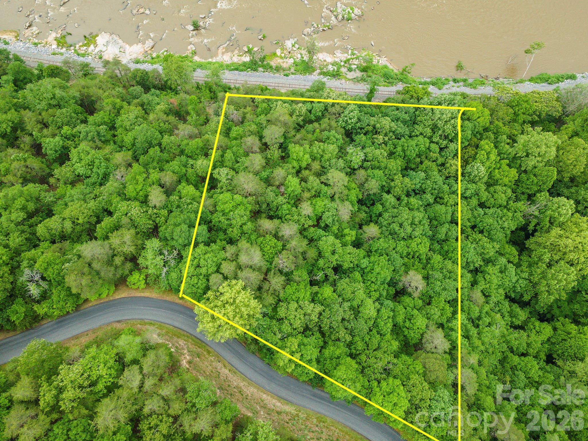 2391 French Broad Parkway 34 Property Photo 3