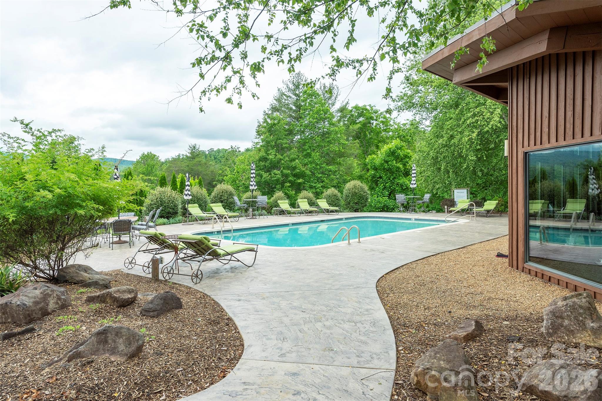 2391 French Broad Parkway 34 Property Photo 16