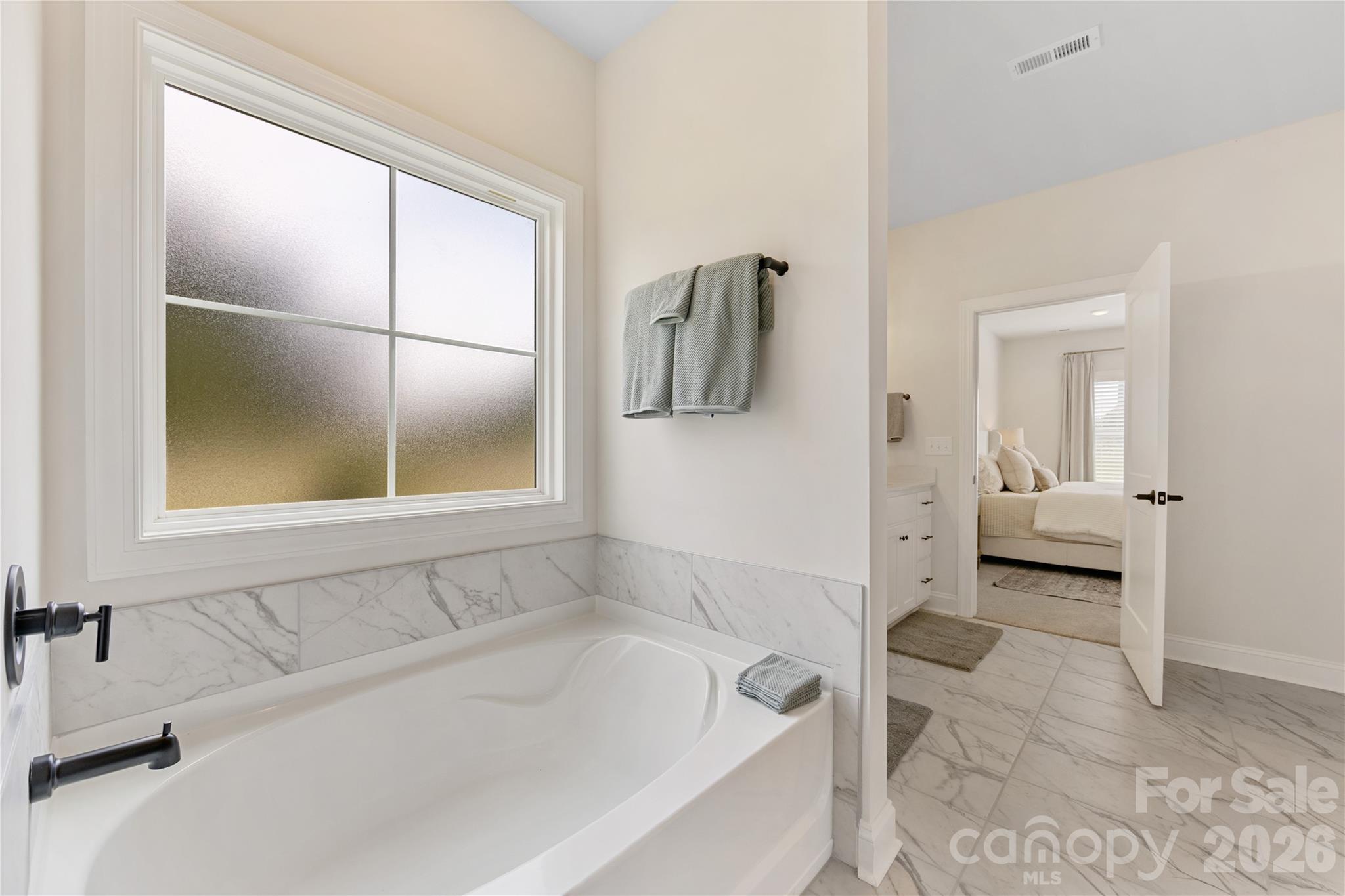 1270 Archer Loop 30 Property Photo 21