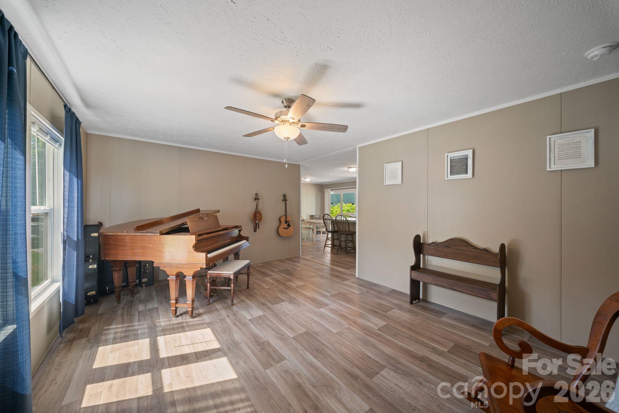 151 Field Sparrow Lane Property Photo 14