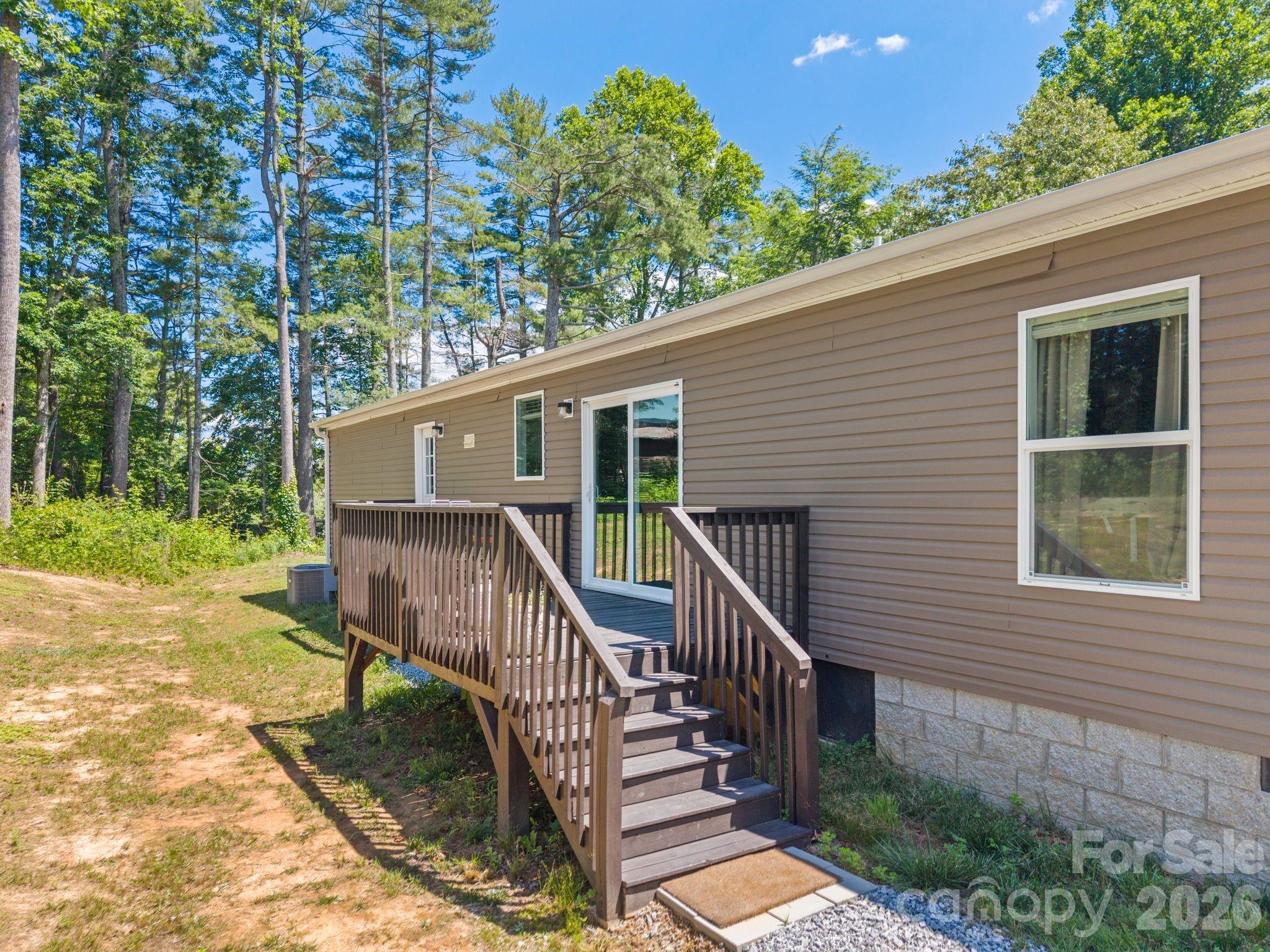 151 Field Sparrow Lane Property Photo 26