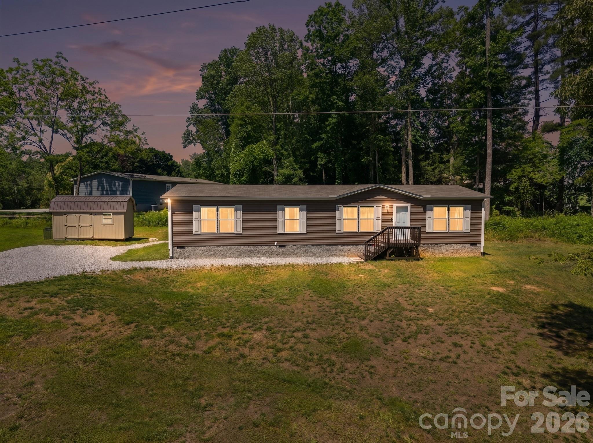 151 Field Sparrow Lane Property Photo 33