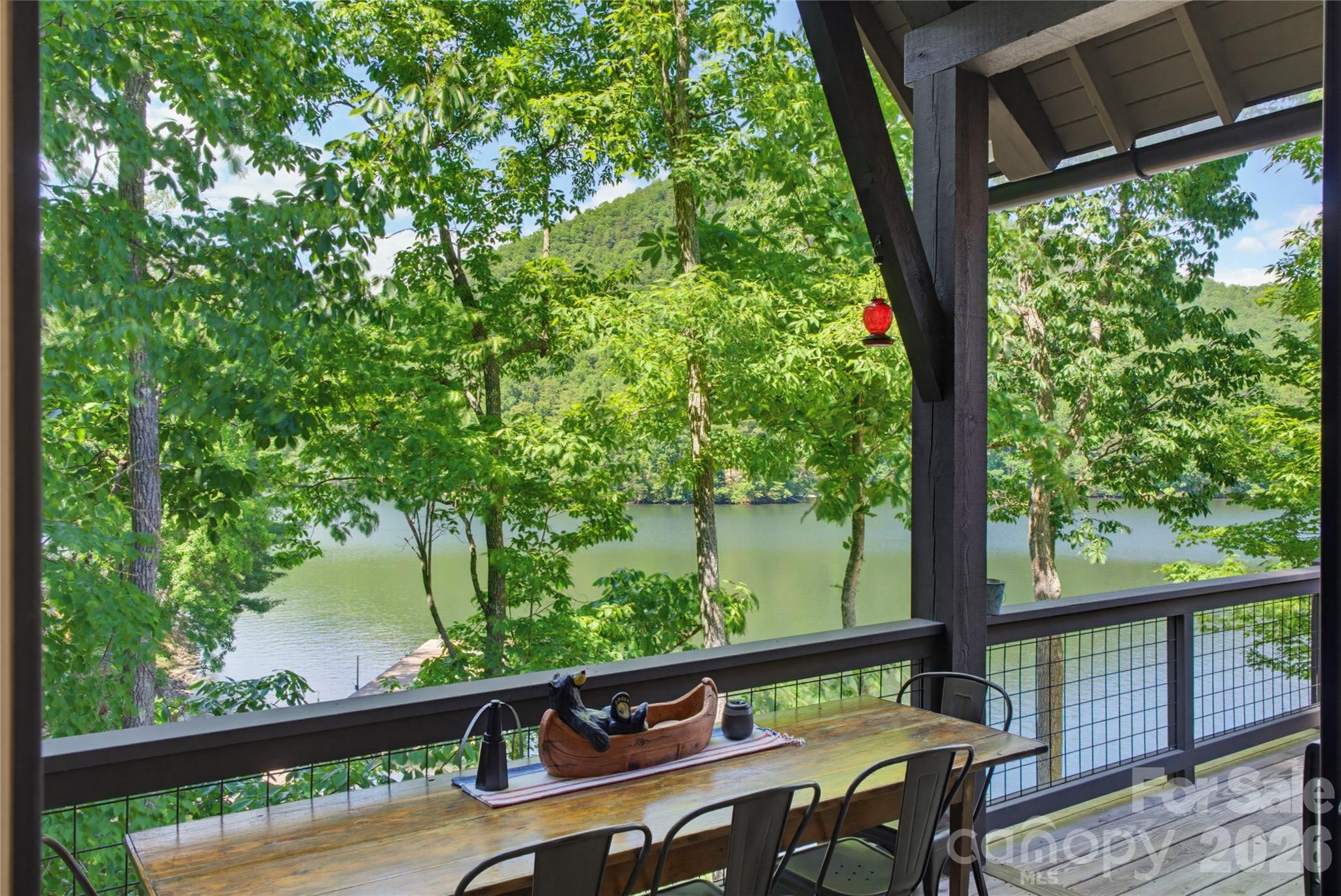 561 Harbor Ridge Drive Property Photo 2