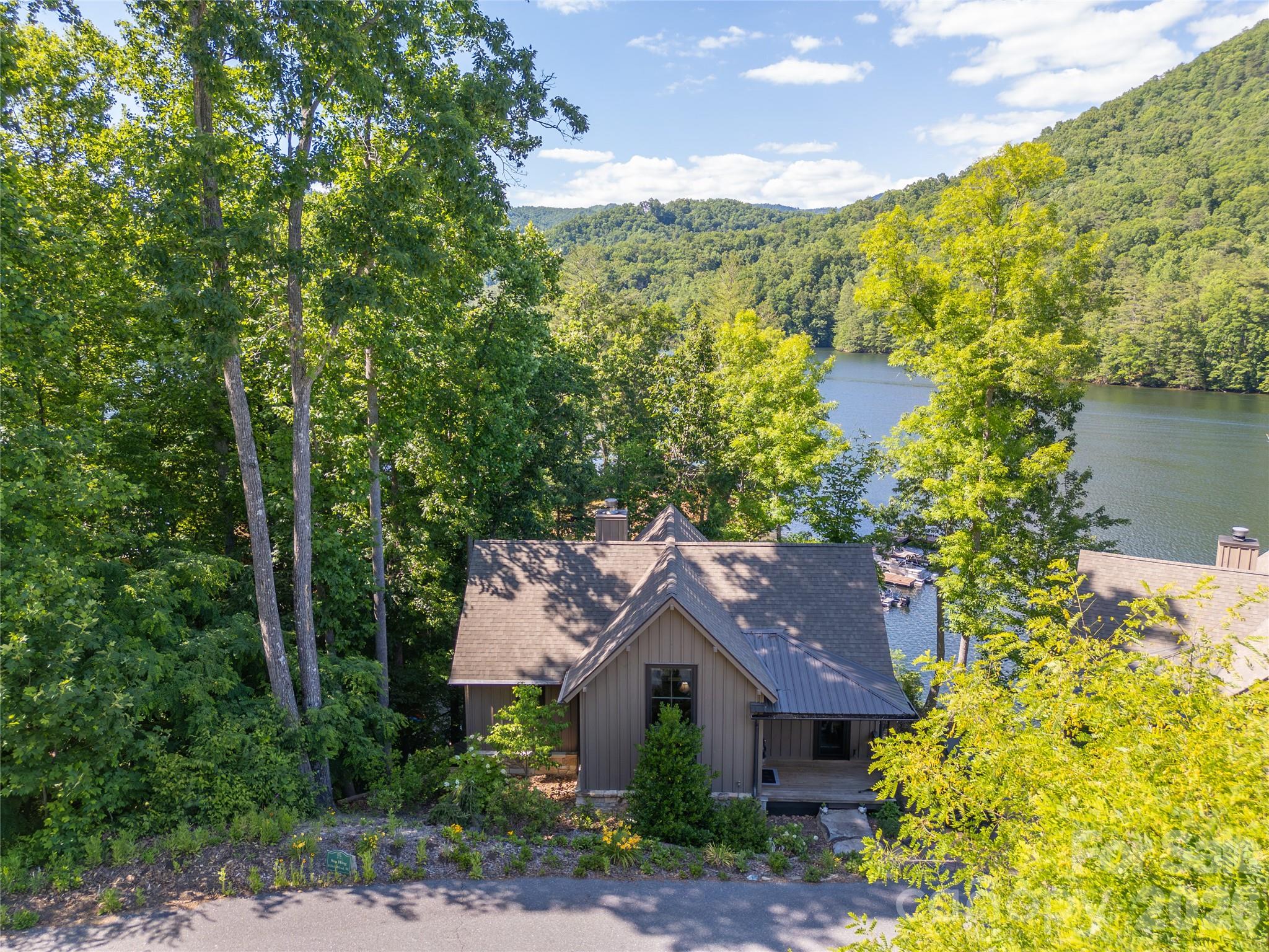 561 Harbor Ridge Drive Property Photo 4