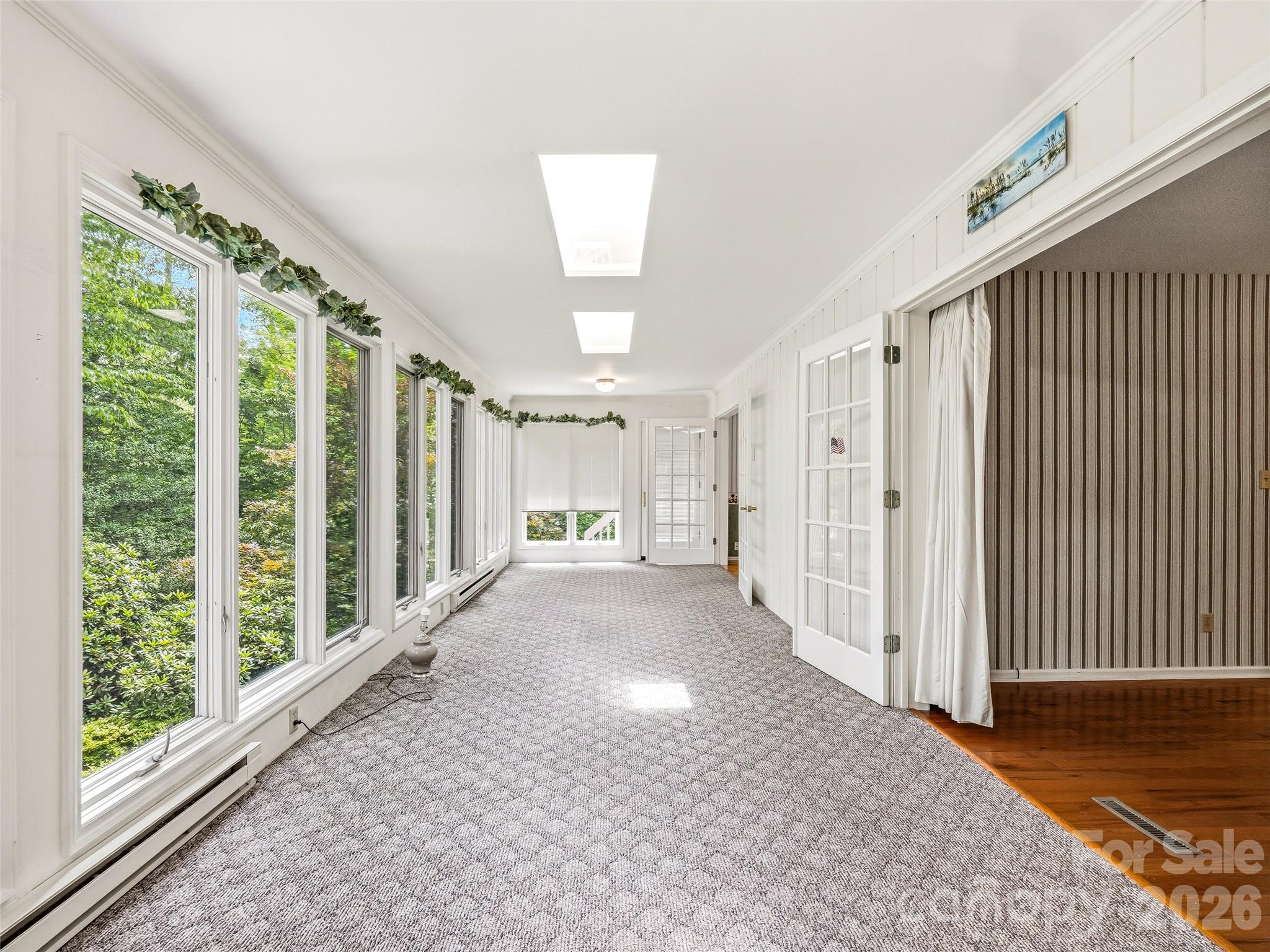 126 Surry Lane Property Photo 14