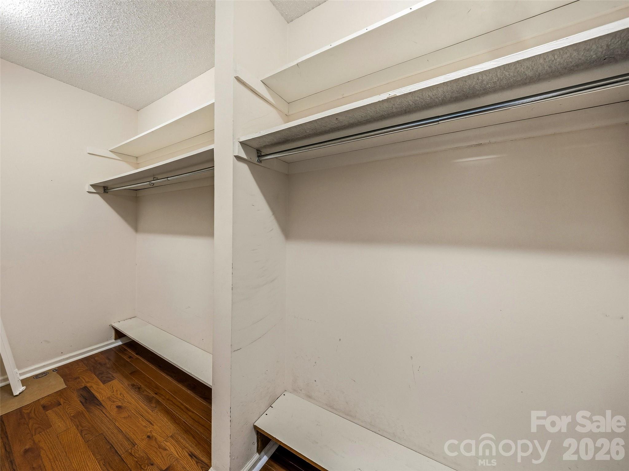 126 Surry Lane Property Photo 20
