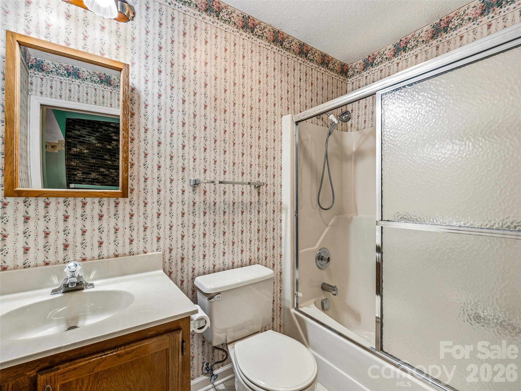 126 Surry Lane Property Photo 23