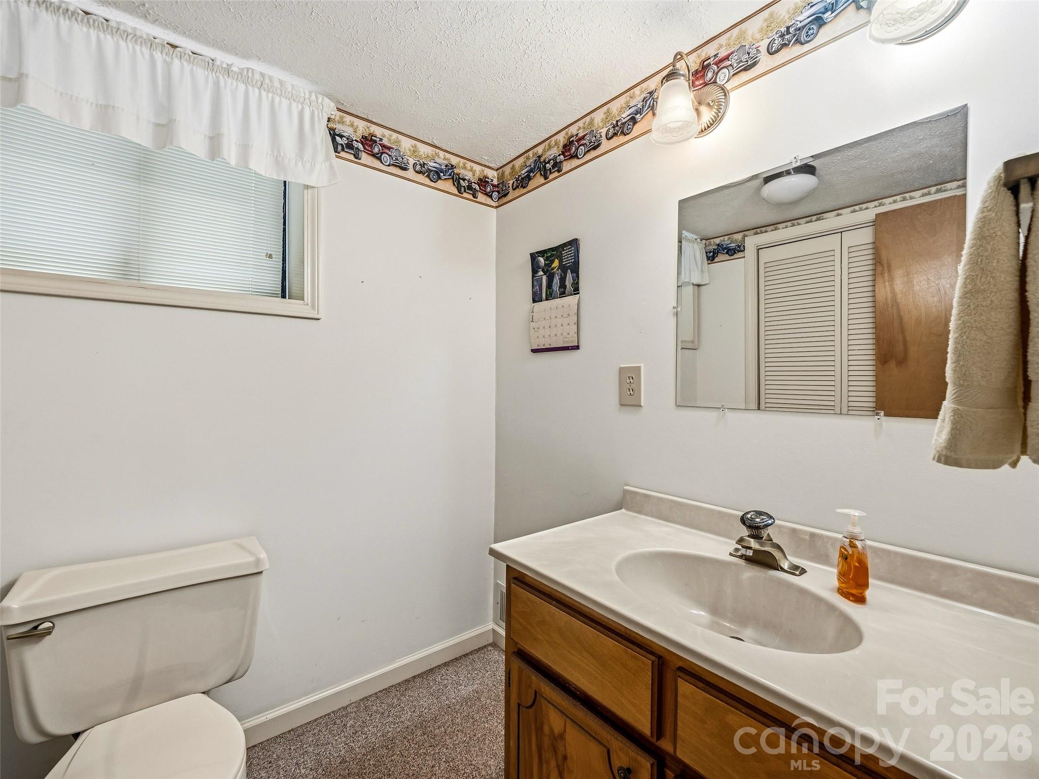 126 Surry Lane Property Photo 25