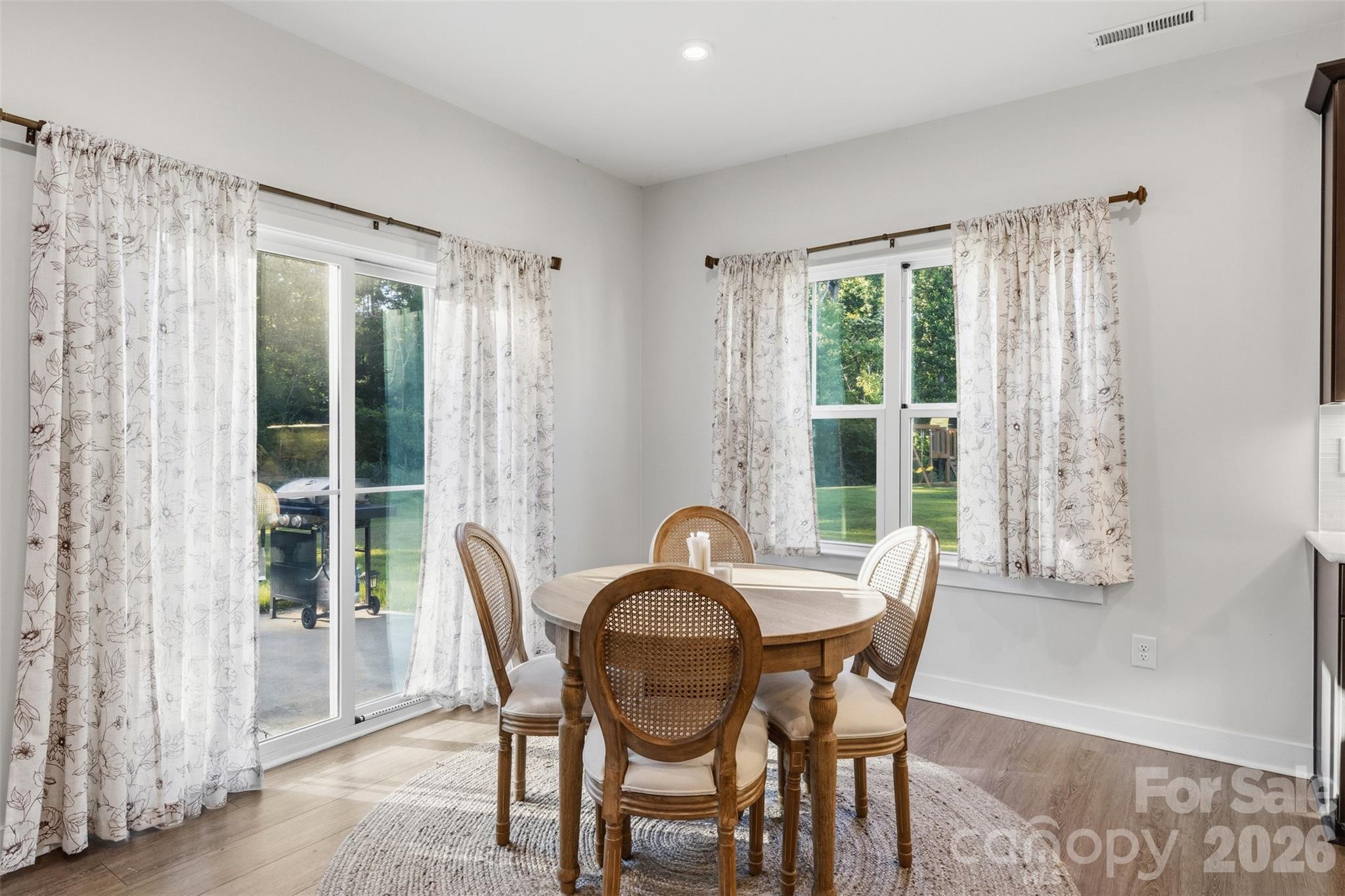 3074 Ballester Road Property Photo 9