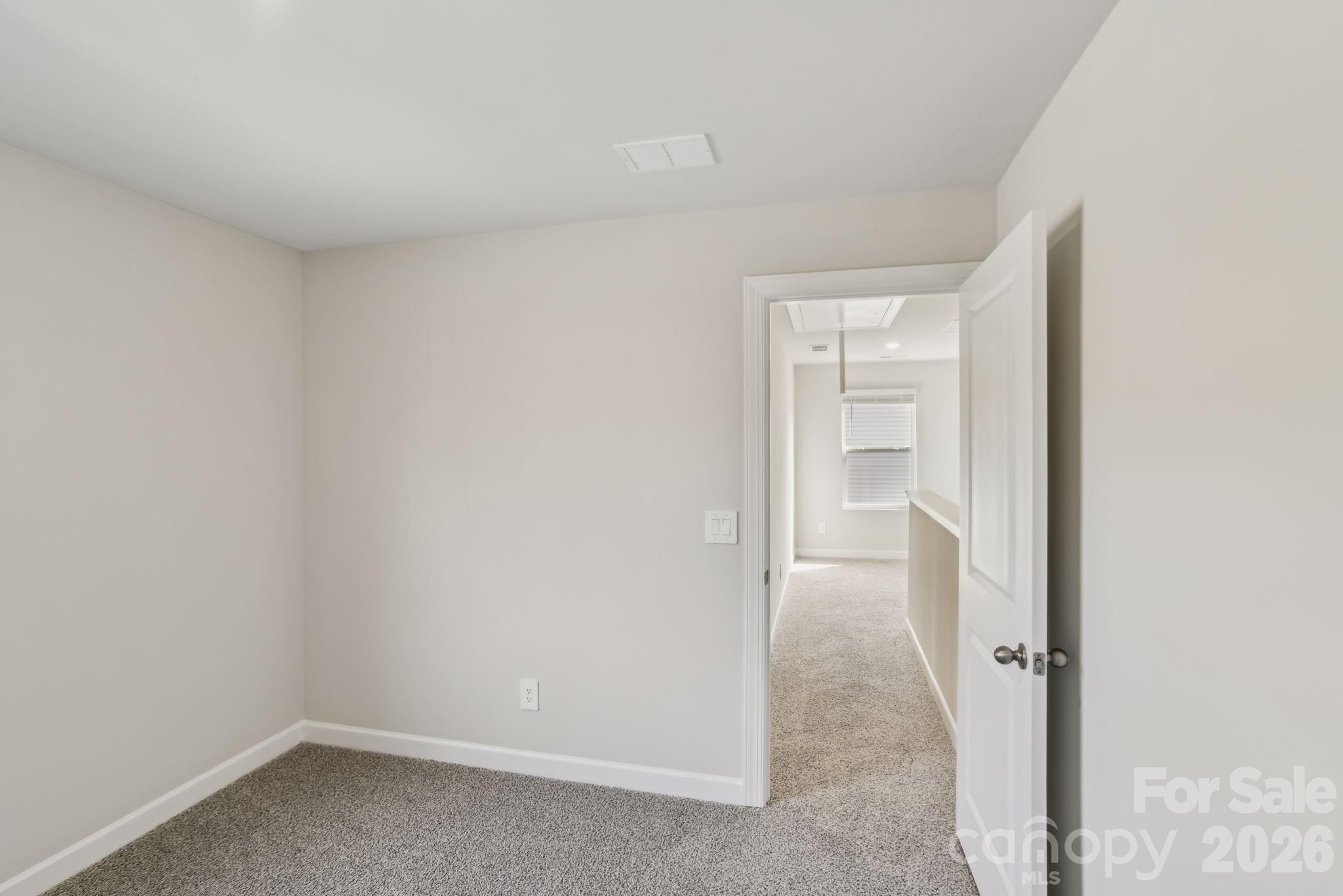 5040 Poplin Valley Property Photo 9