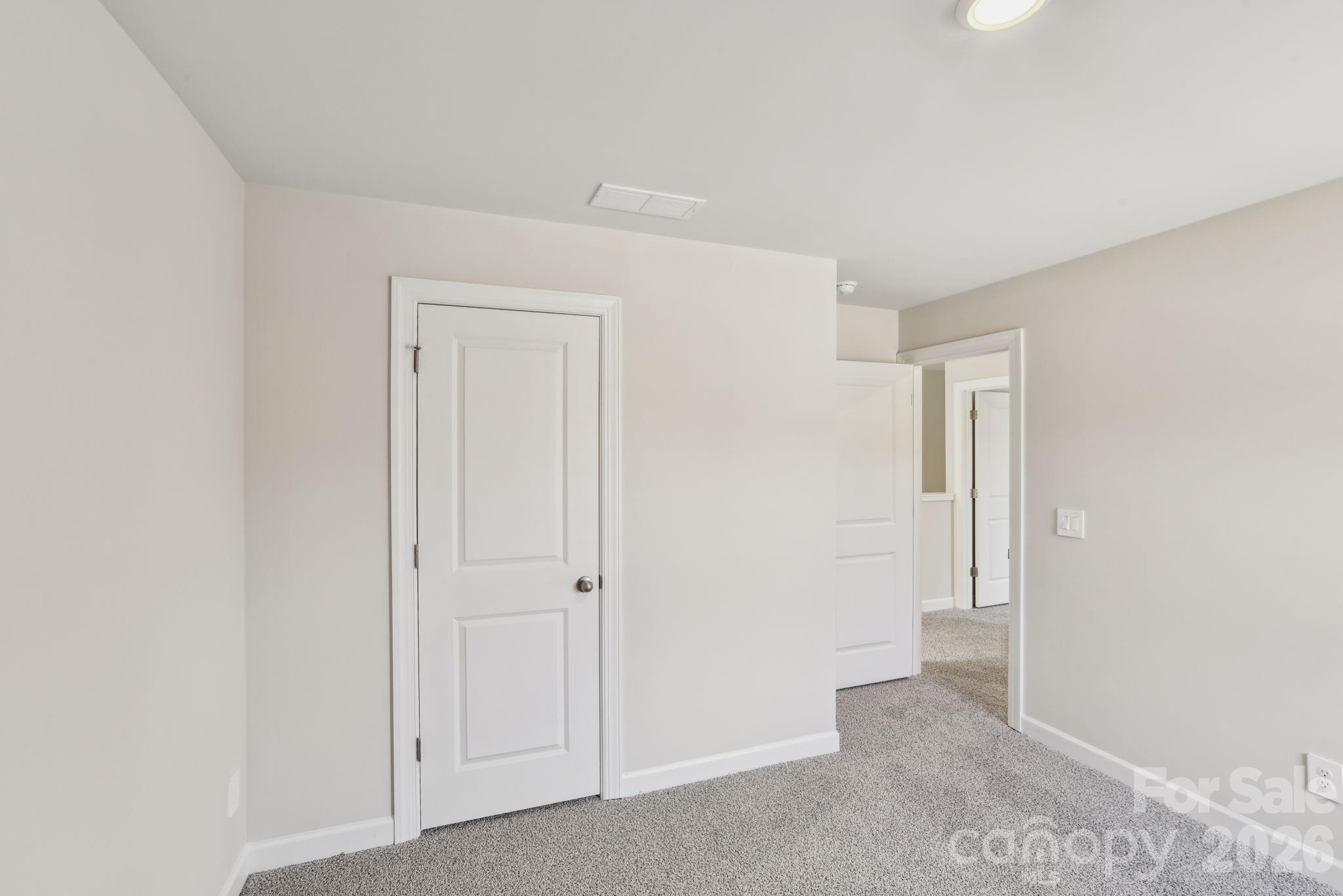 5040 Poplin Valley Property Photo 11