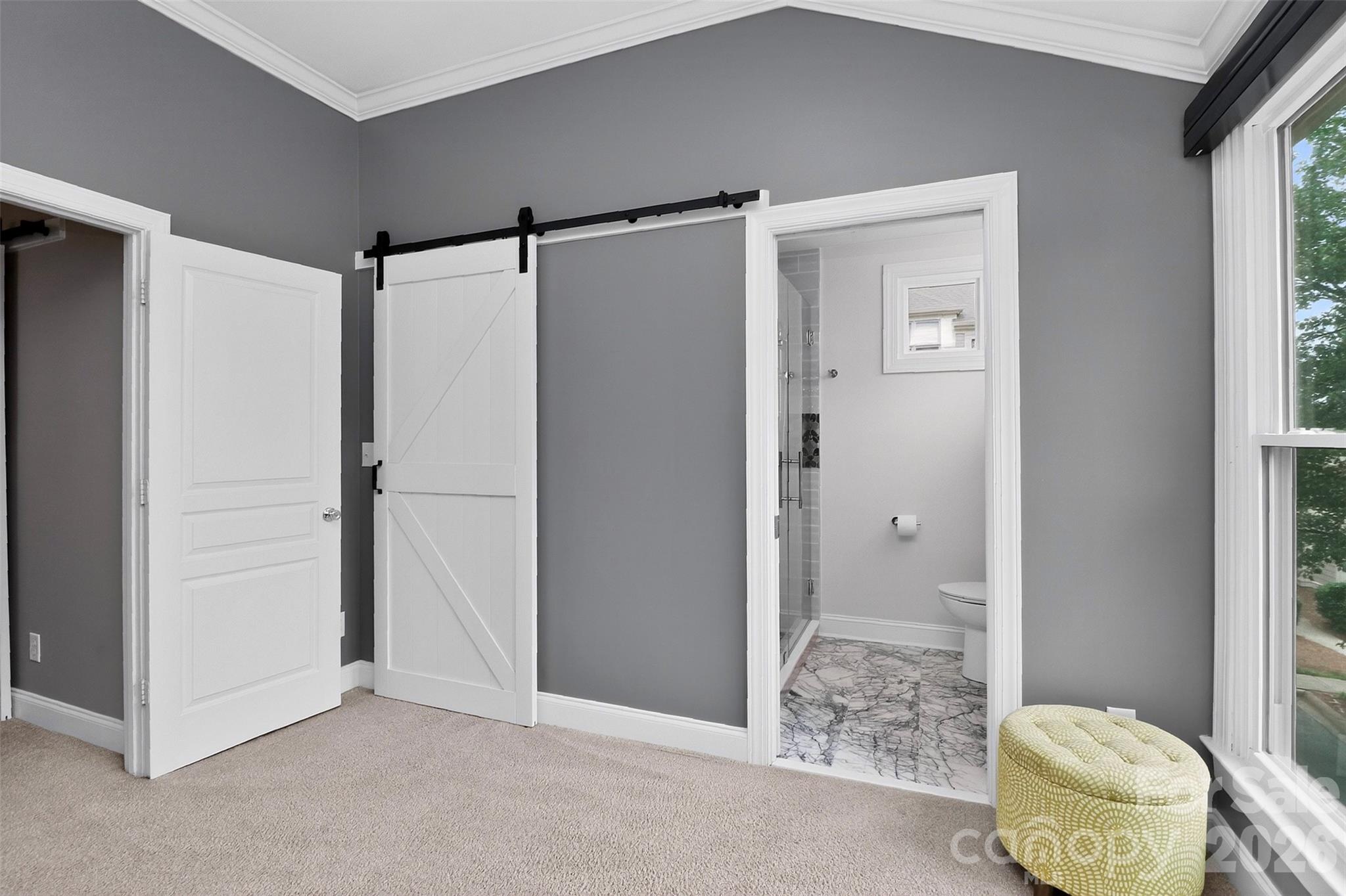 1073 Park West Drive Property Photo 24