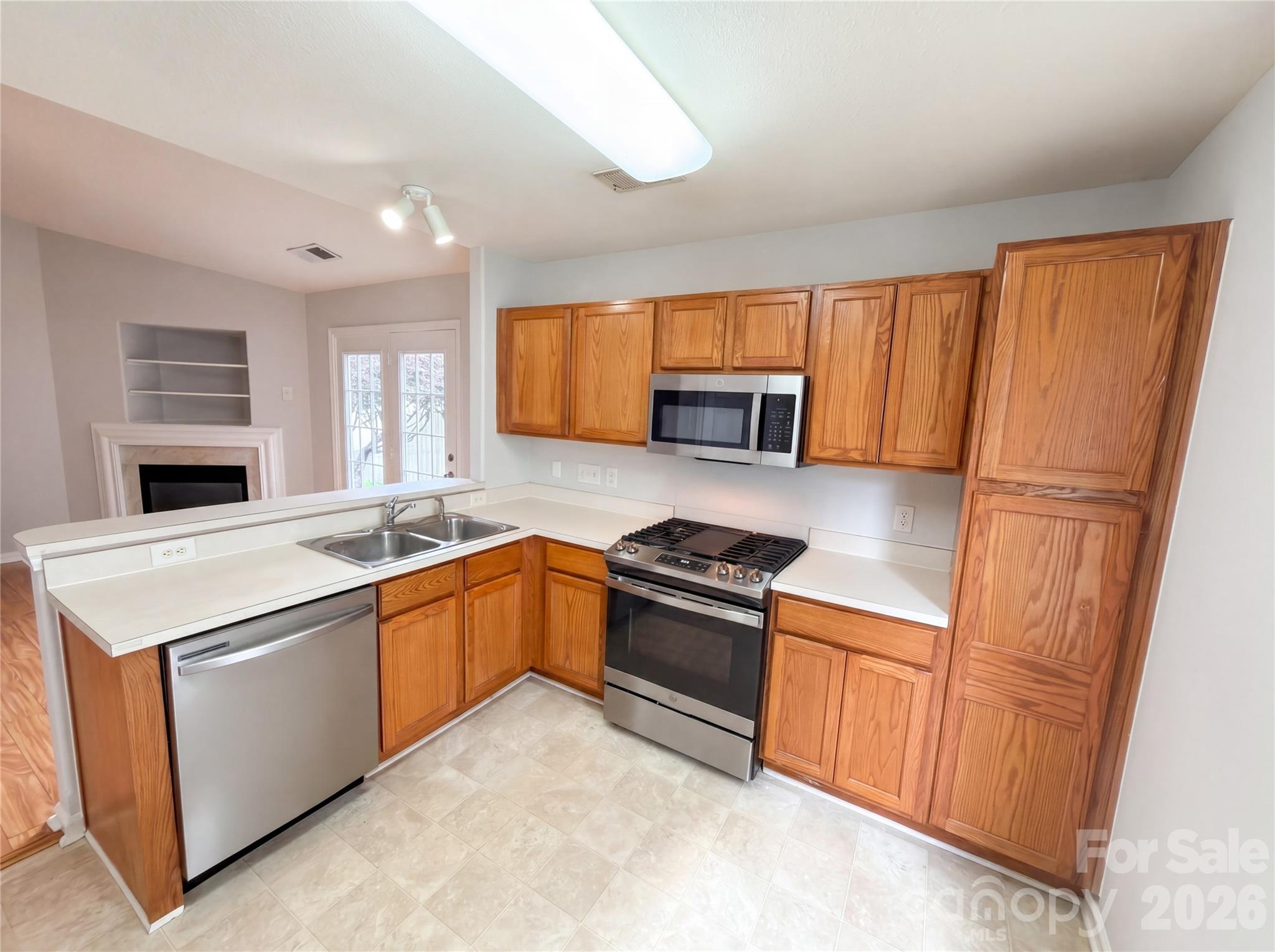 4493 Easywater Lane Property Photo 2