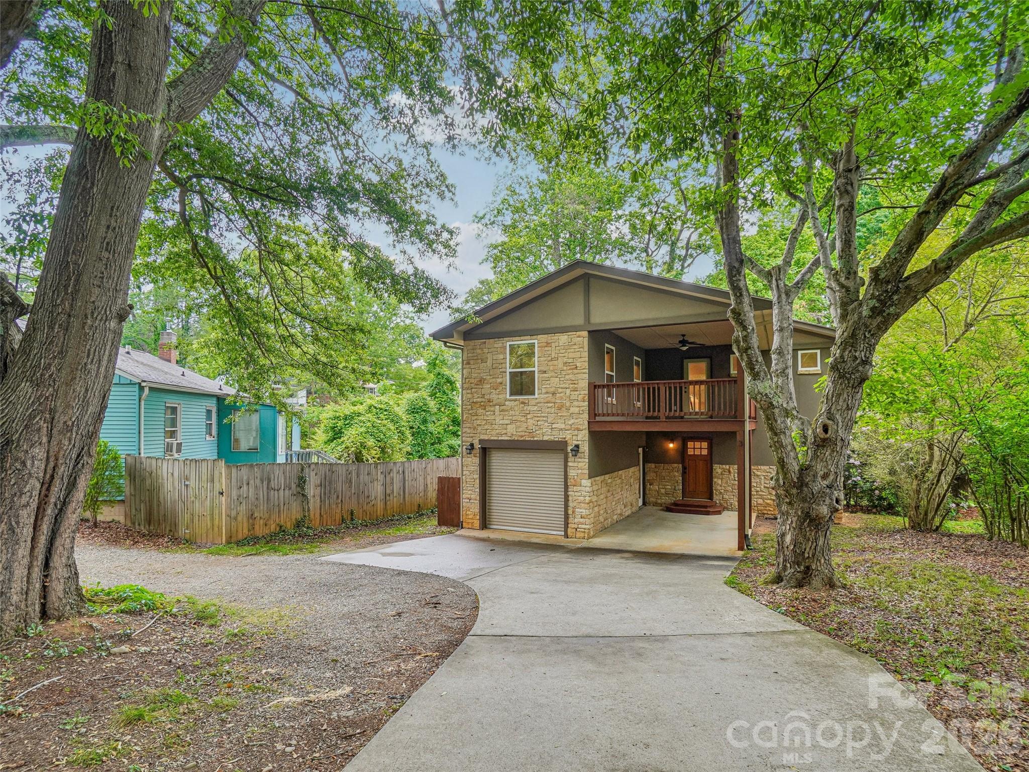 3 Delaware Avenue Property Photo 2