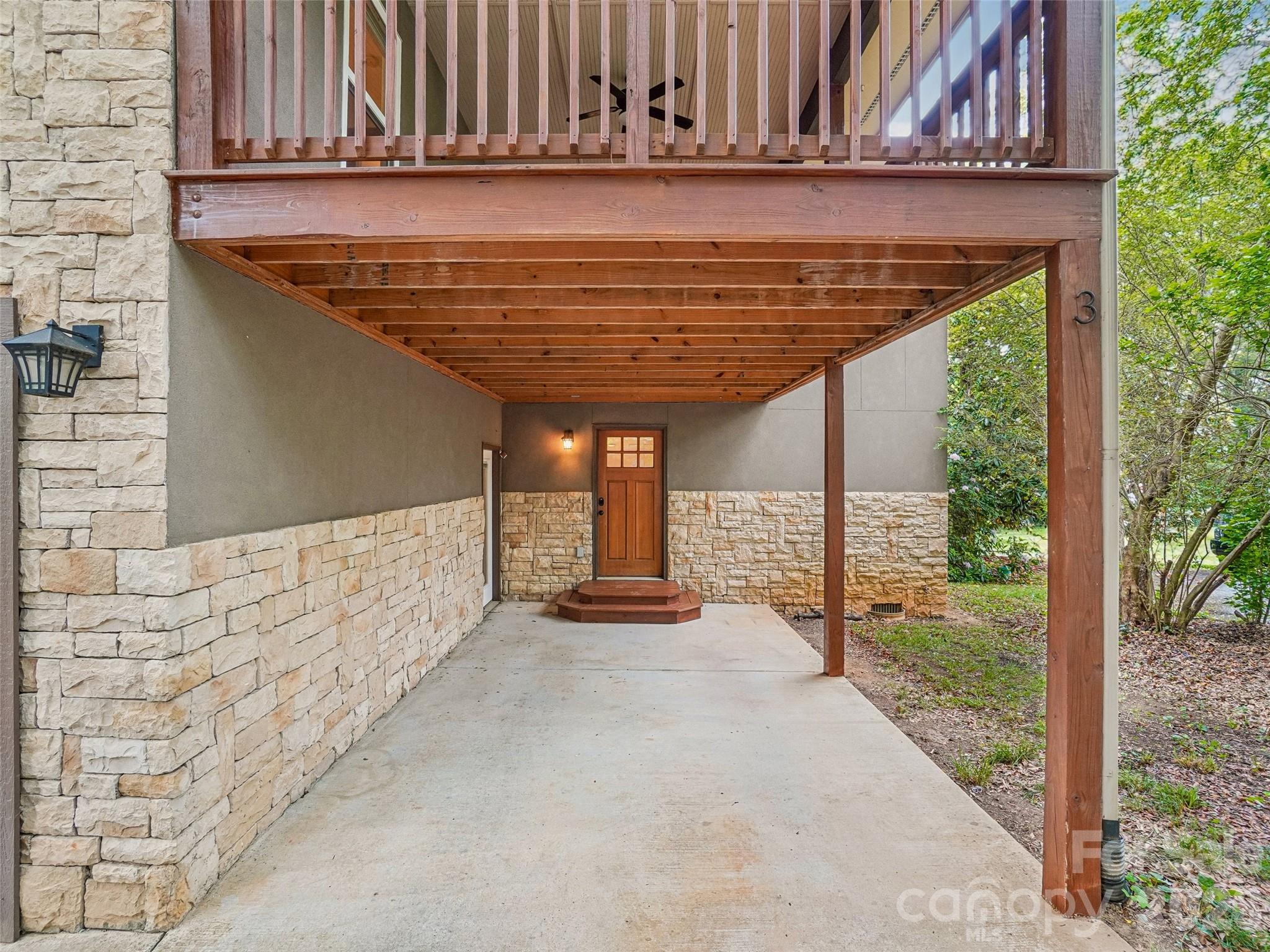 3 Delaware Avenue Property Photo 4