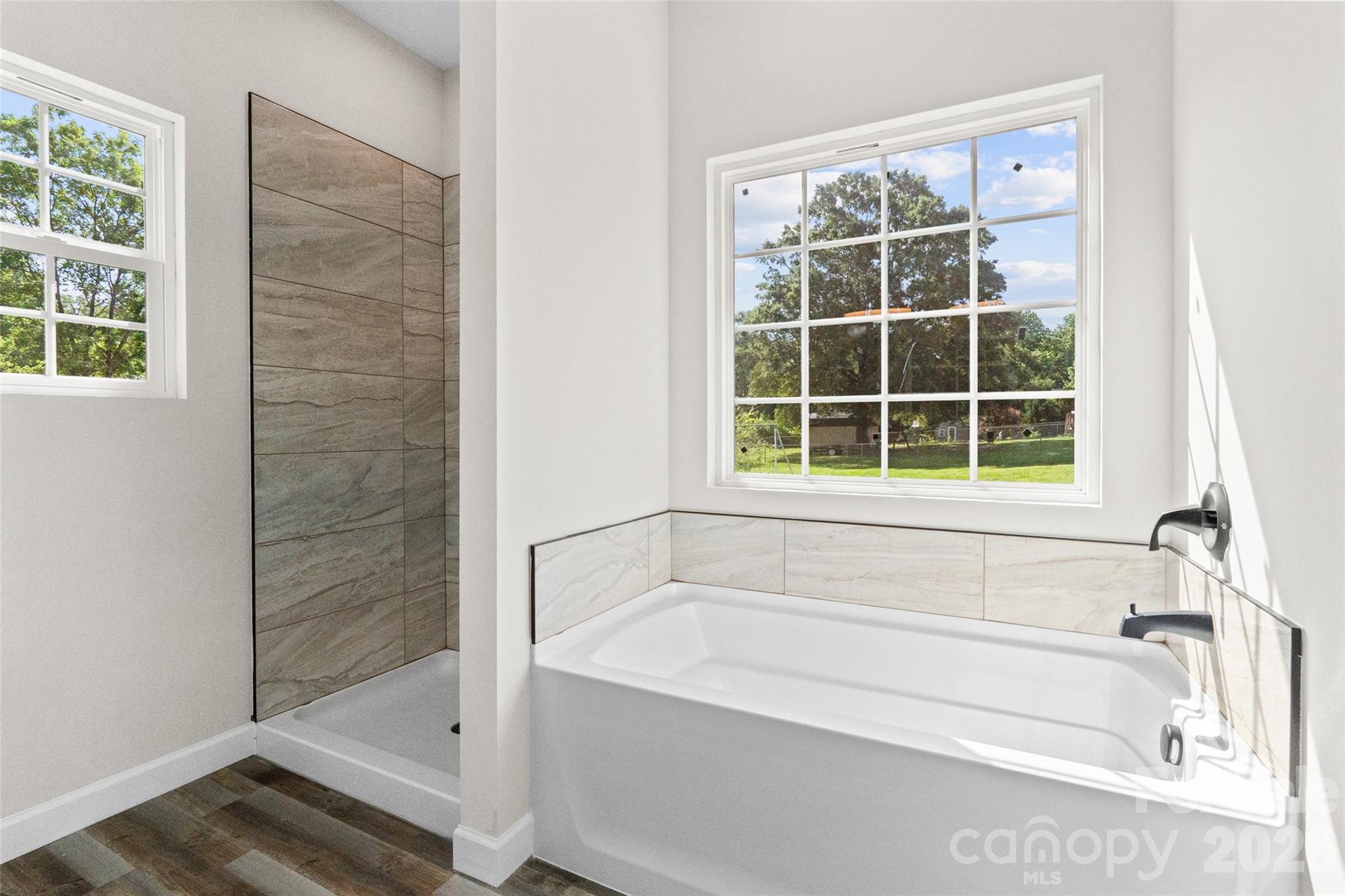 213 Sheffield Drive Property Photo 18