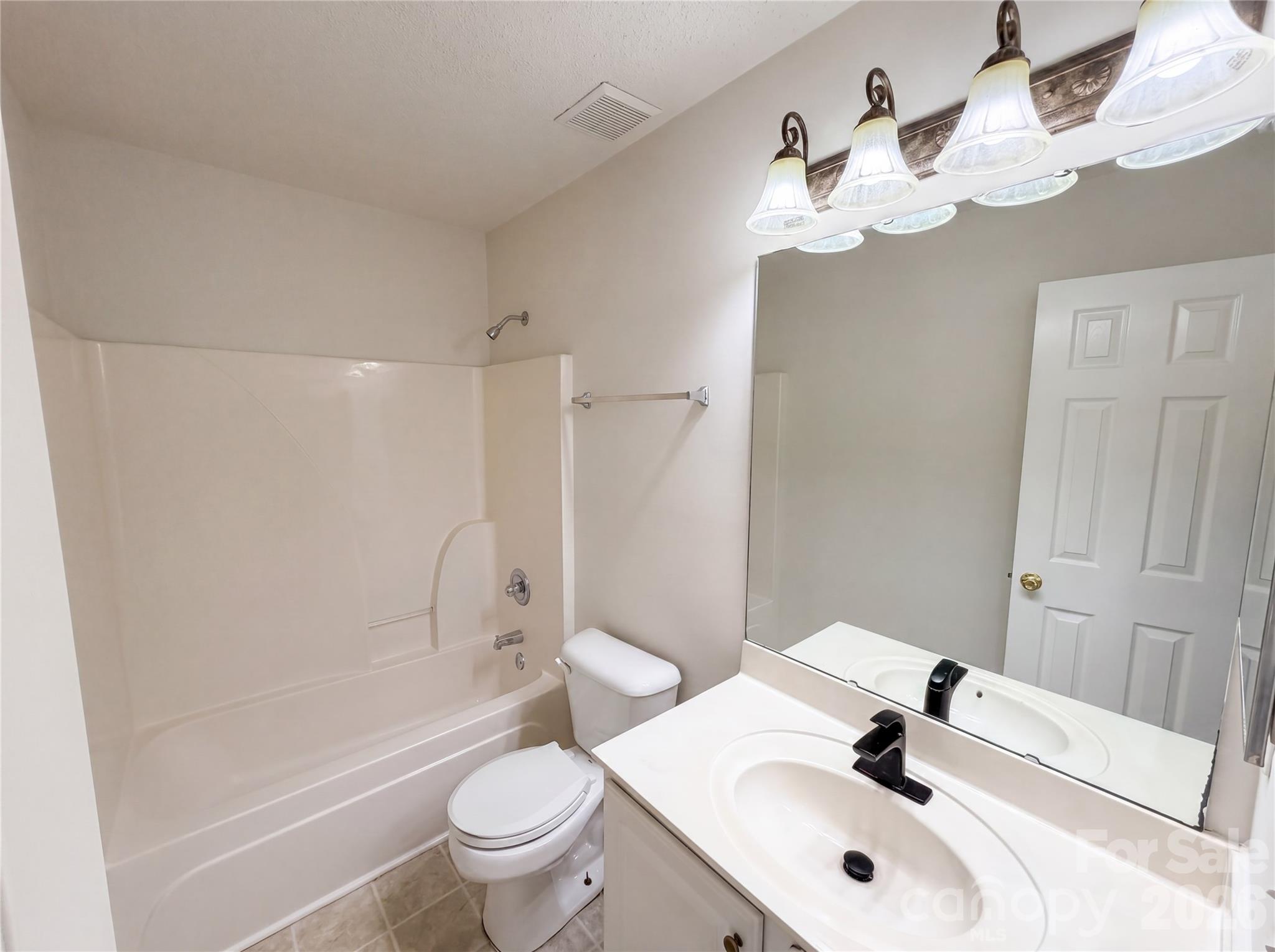 1841 Mission Oaks Street Property Photo 14