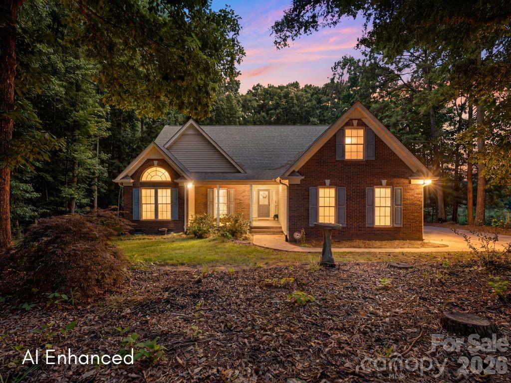 312 Tradewinds Lane Property Photo 1