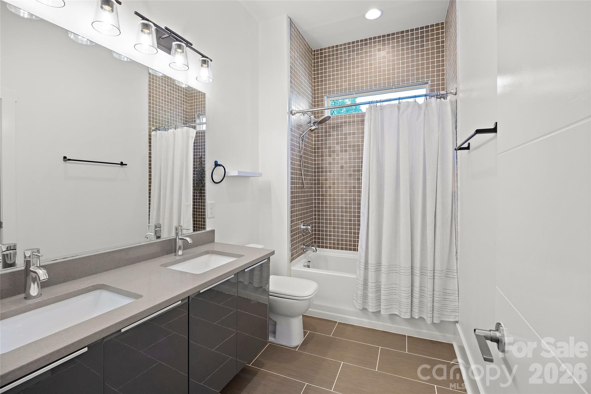 1704 Pegram Street Property Photo 31