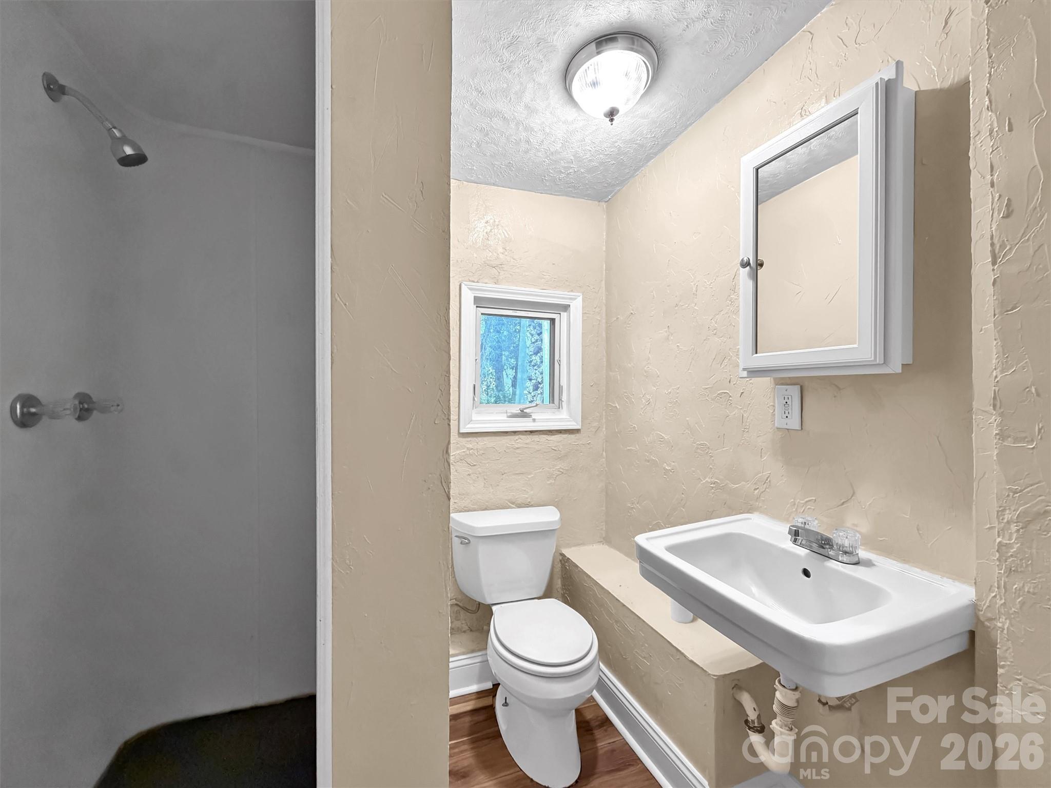 492 Riverbend Street Property Photo 21