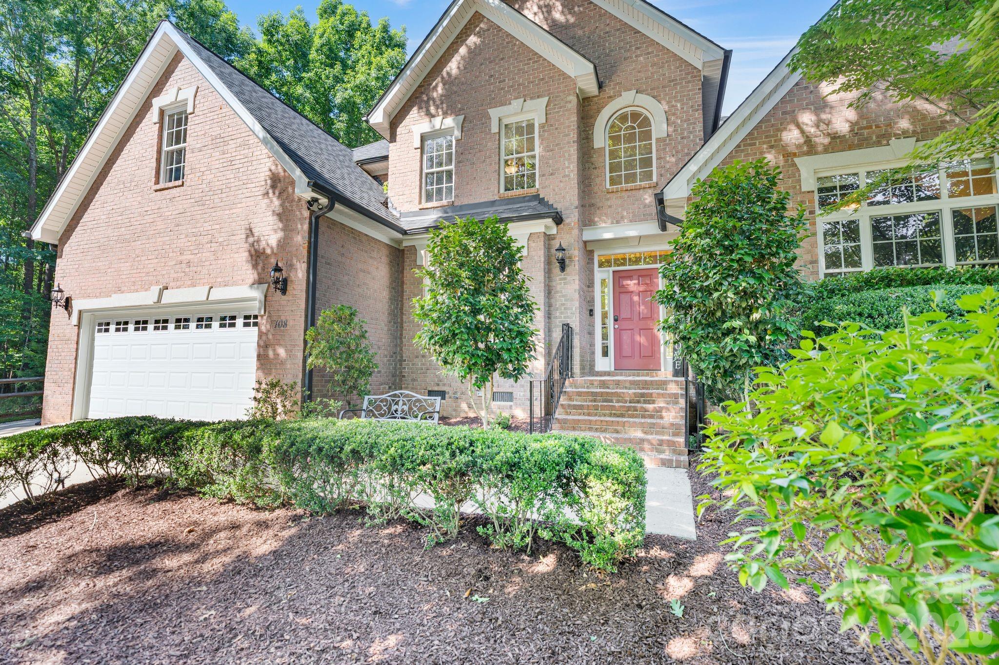 108 Broadview Circle Property Photo 1