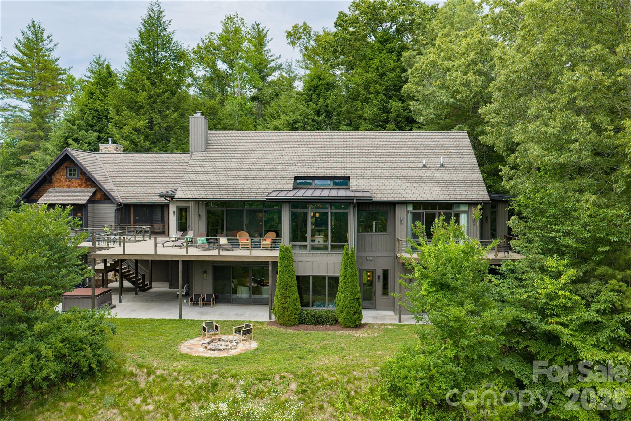 257 Bear Landing Drive Property Photo 1