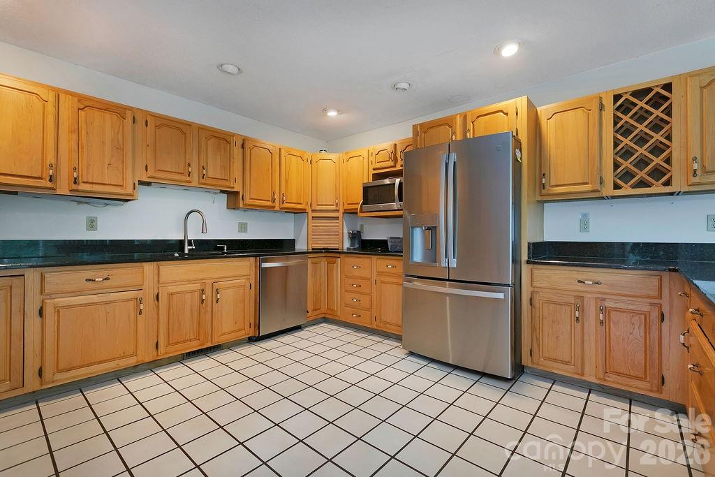 547 Windover Drive Property Photo 10