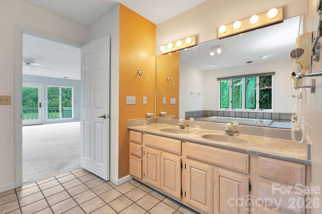 547 Windover Drive Property Photo 35