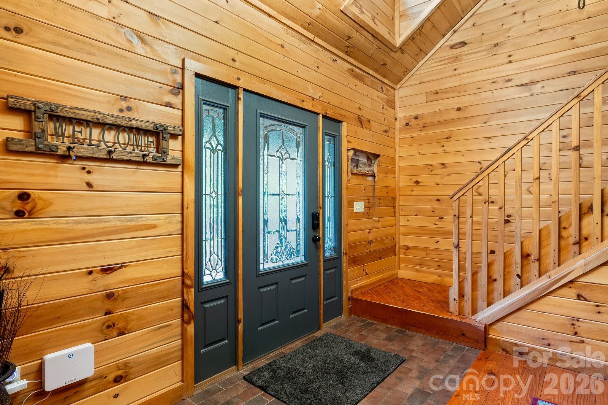 110 Mountain Crest Drive Property Photo 8
