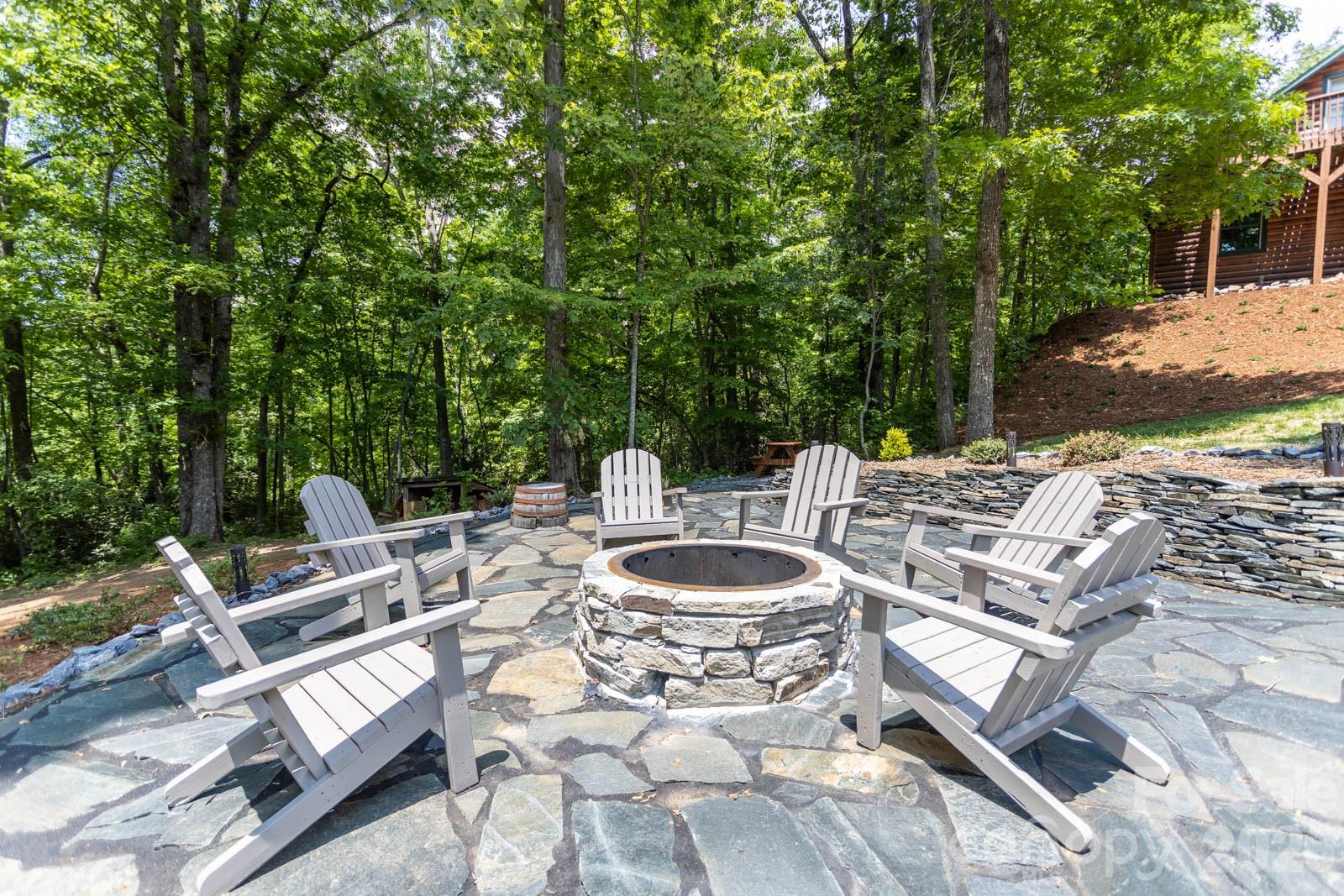 110 Mountain Crest Drive Property Photo 46