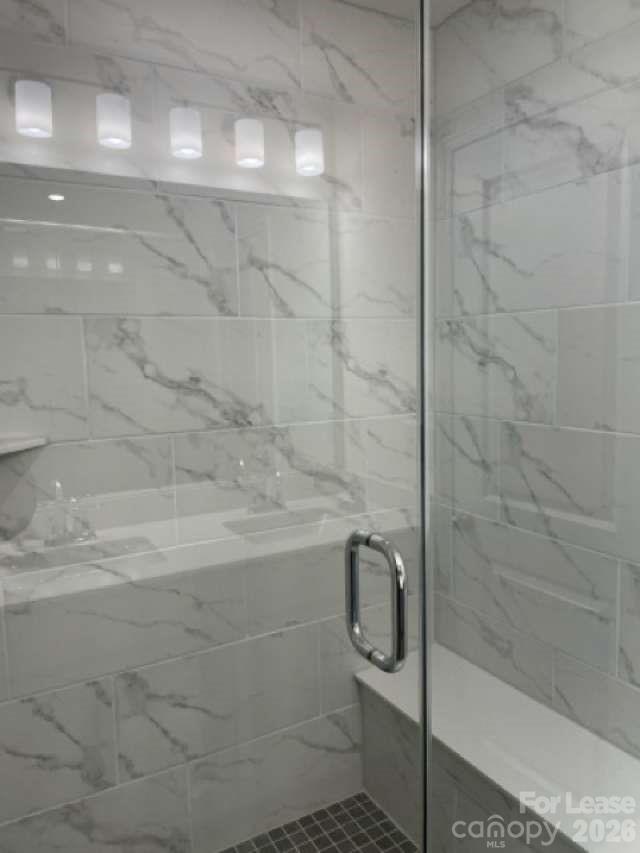 1041 S Point Road Property Photo 14
