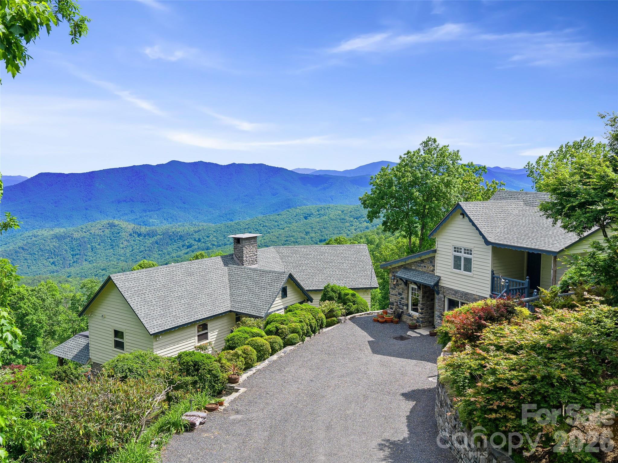729 Bear Wallow Road Property Photo 1