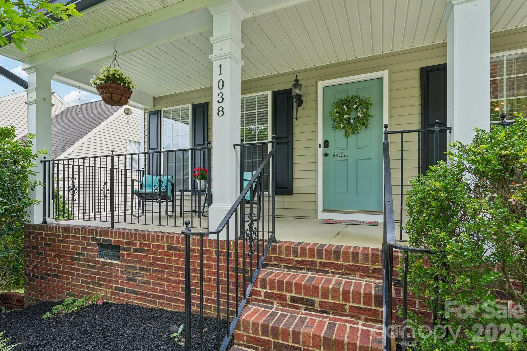 1038 Pepperwood Place Property Photo 1