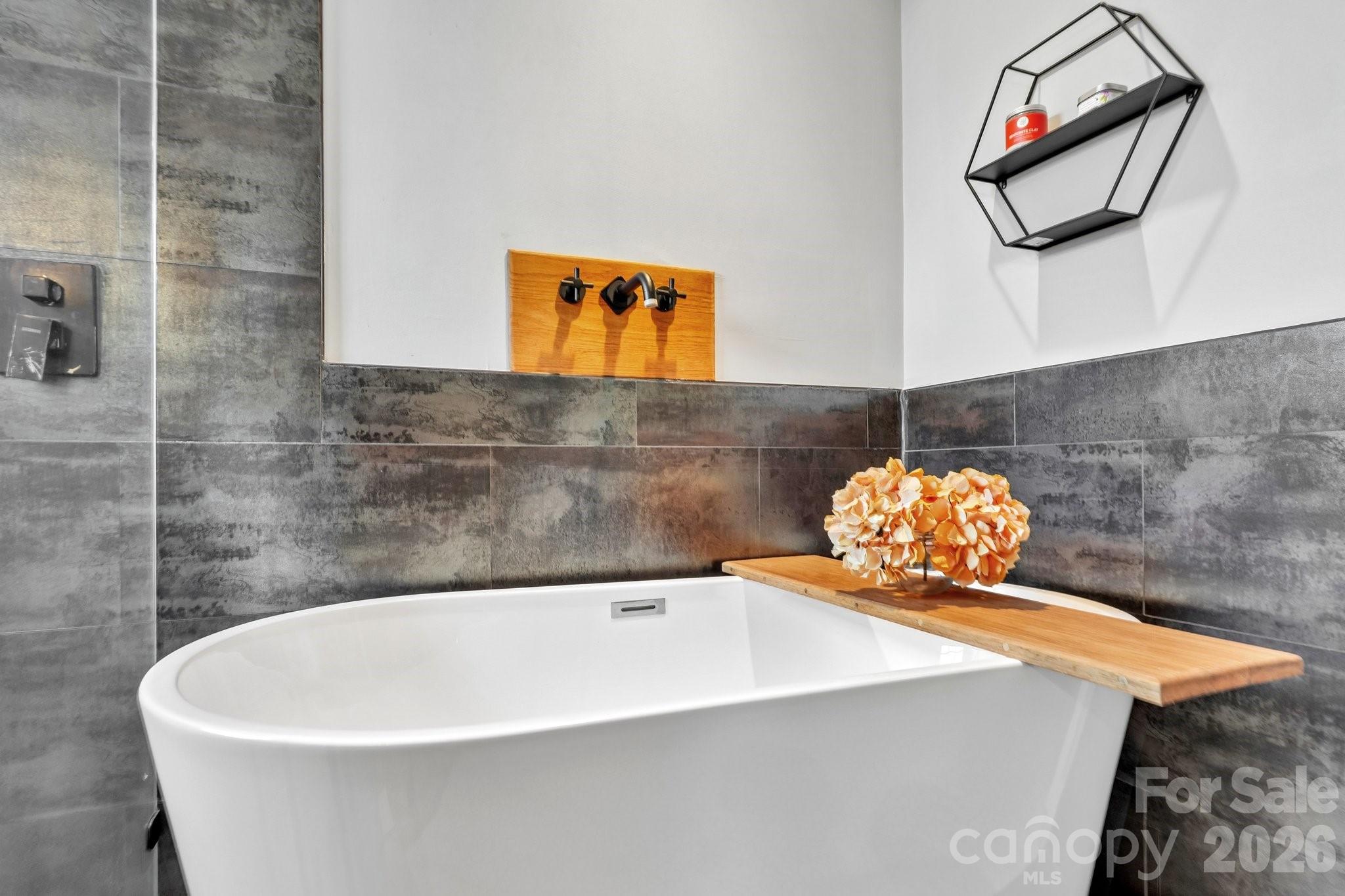 1038 Pepperwood Place Property Photo 31