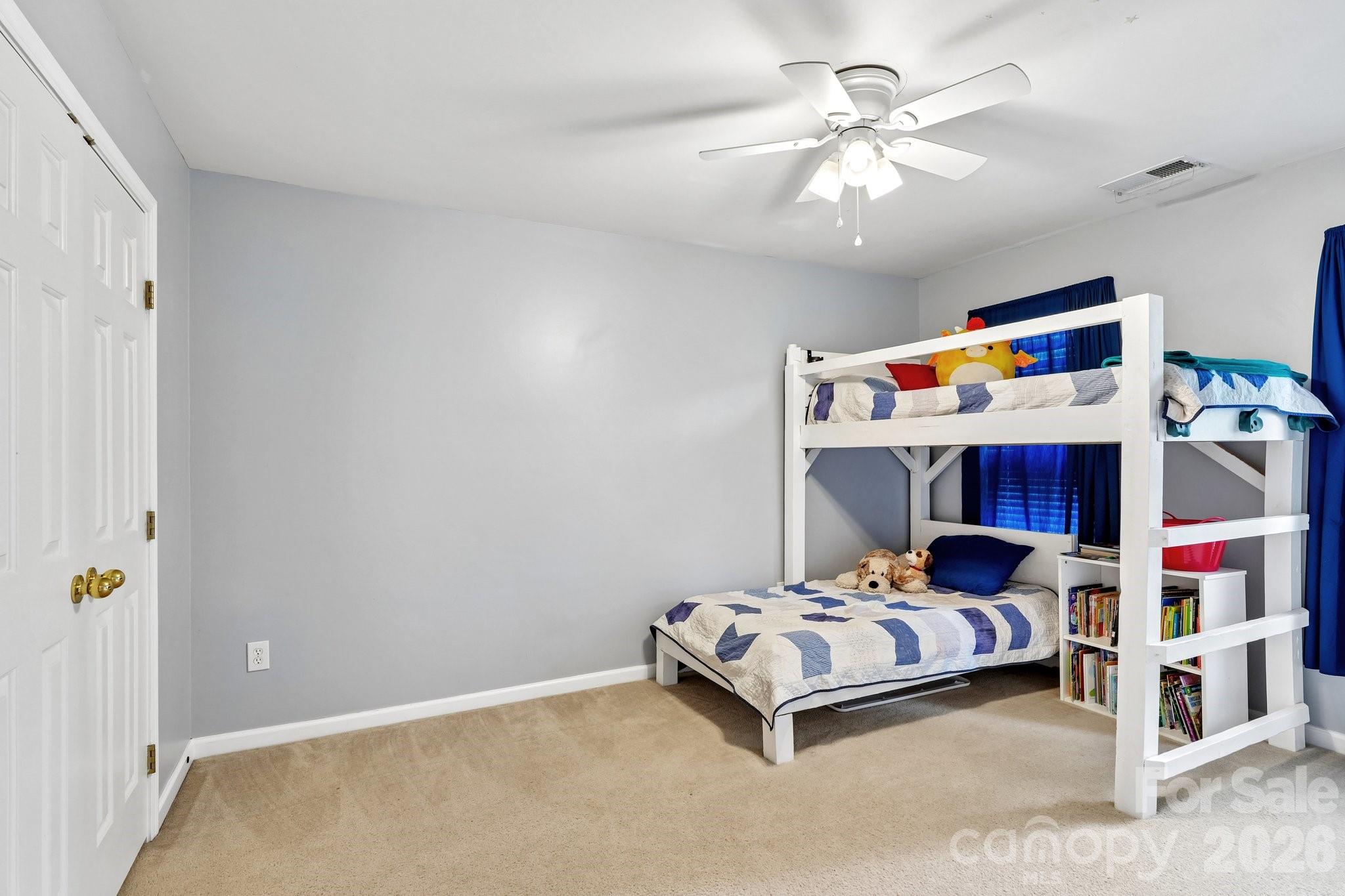 1038 Pepperwood Place Property Photo 35