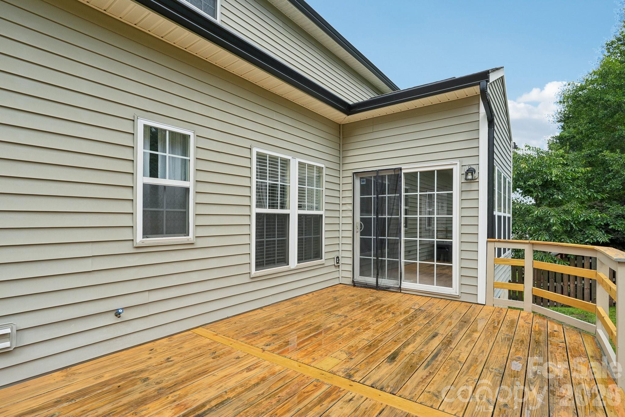 1038 Pepperwood Place Property Photo 45