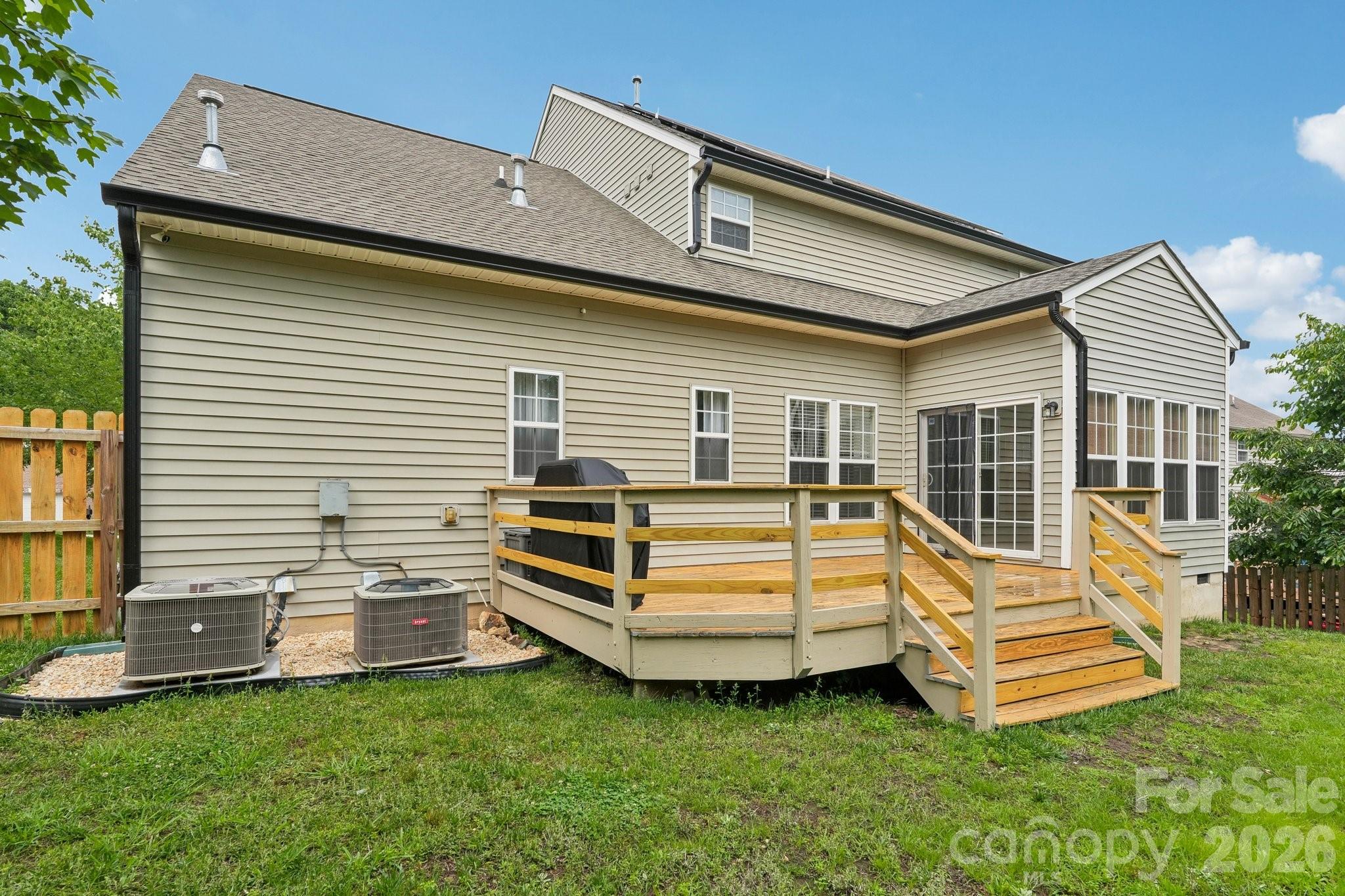 1038 Pepperwood Place Property Photo 46