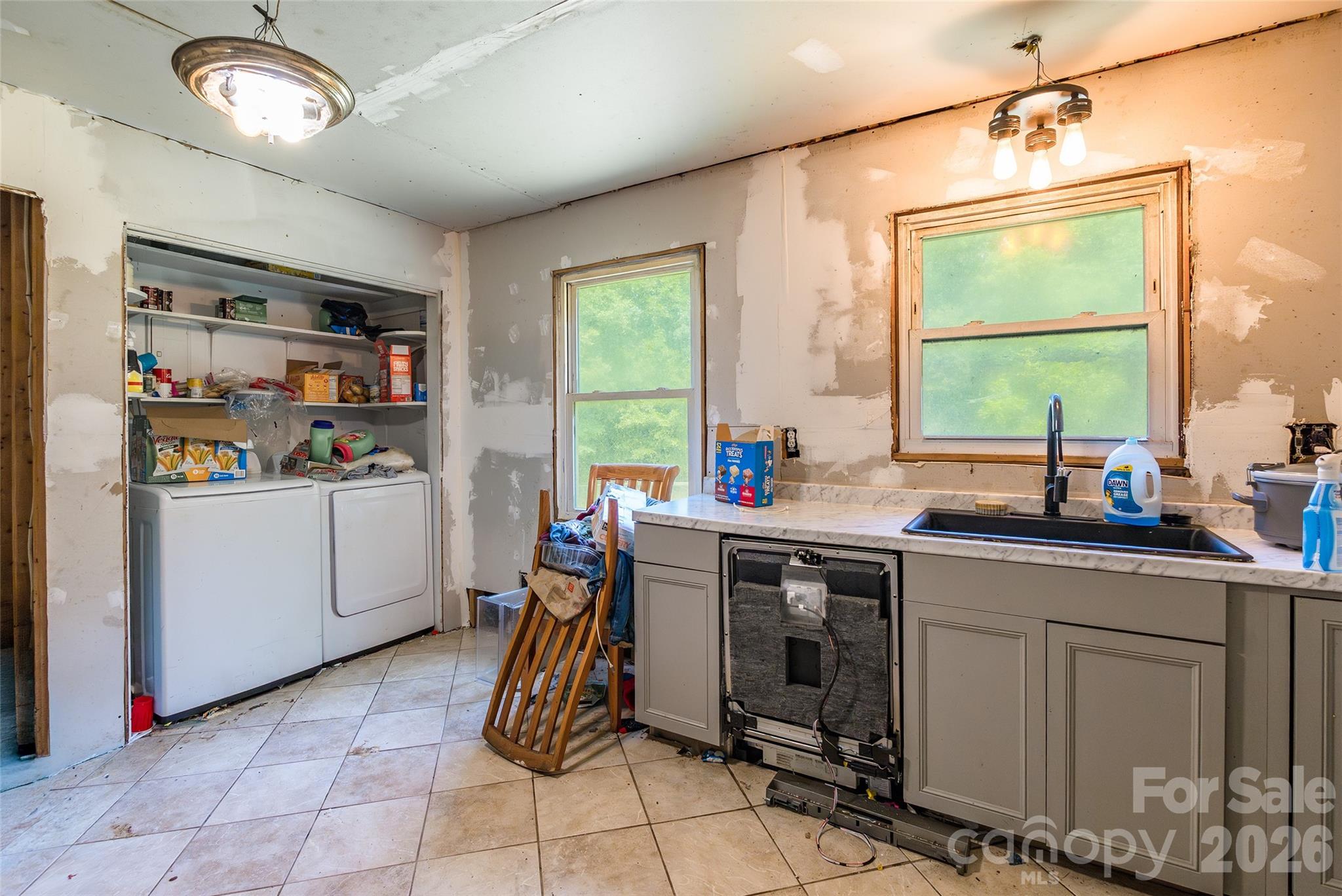 1820 Brian Kelly Lane Property Photo 7