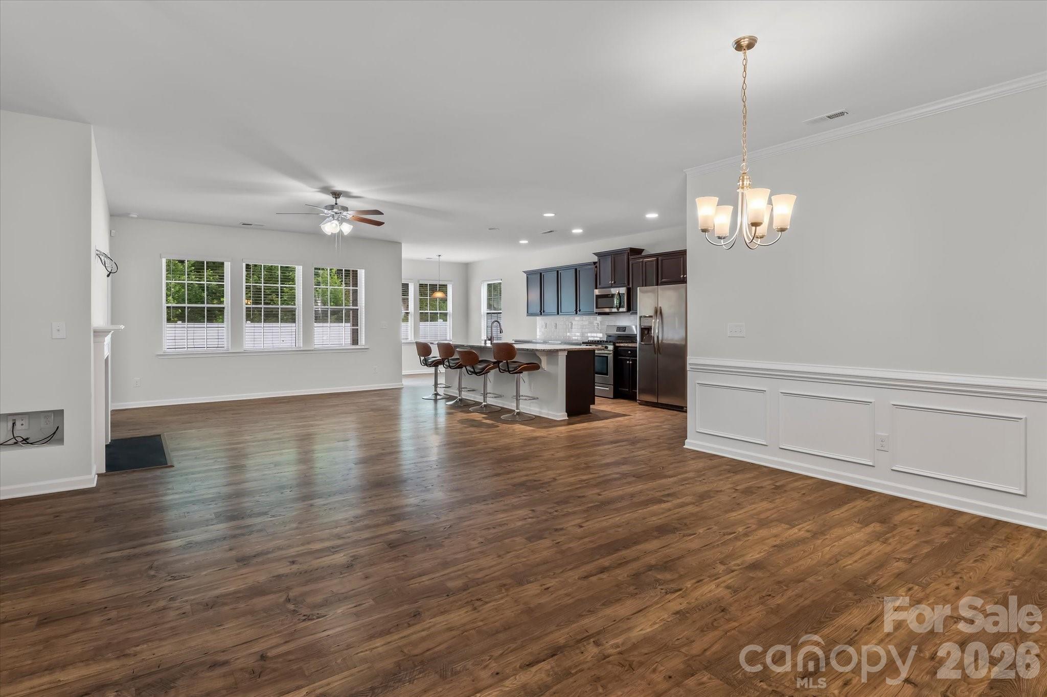 188 Cherry Birch Street Property Photo 4