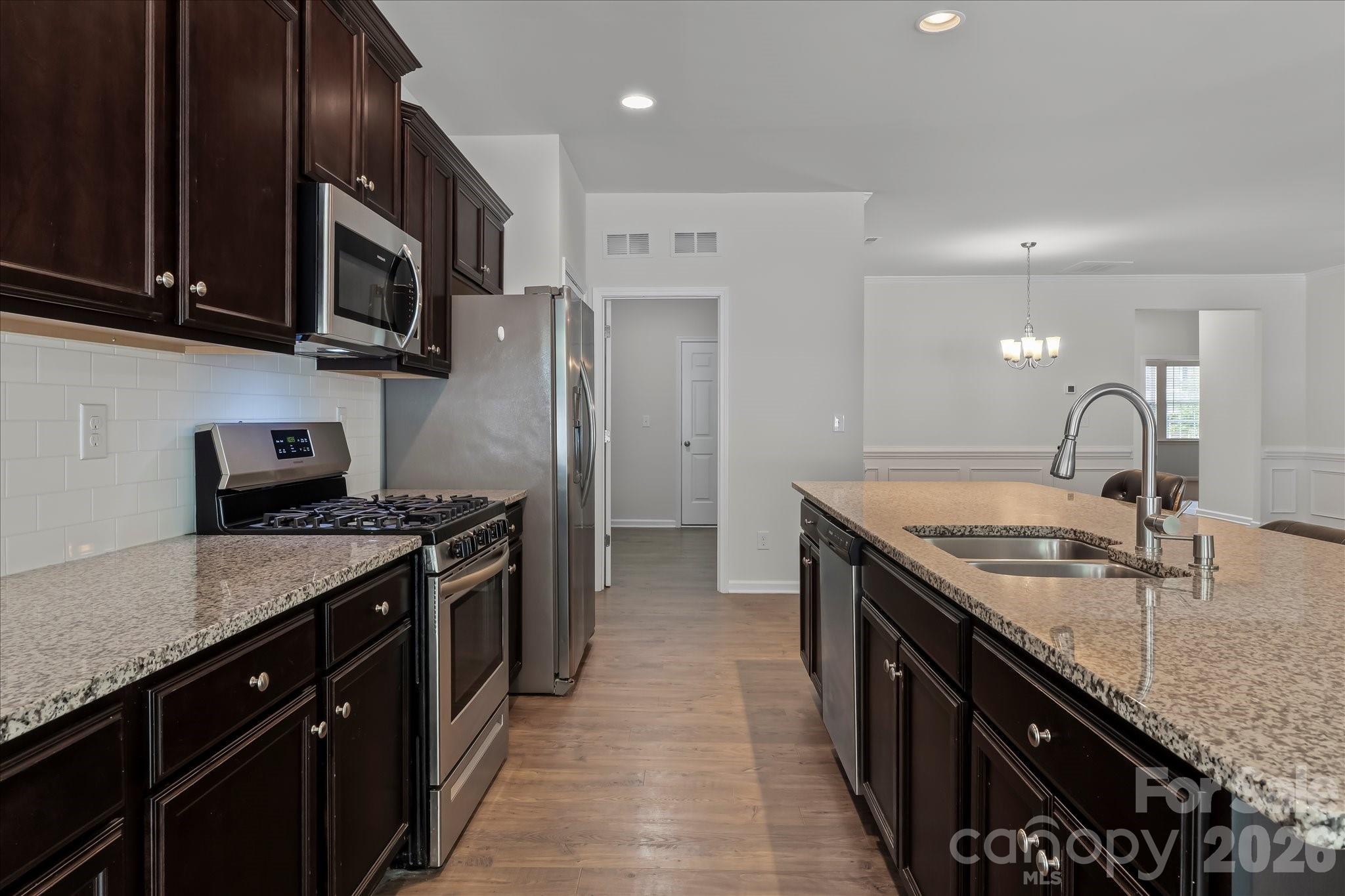 188 Cherry Birch Street Property Photo 7