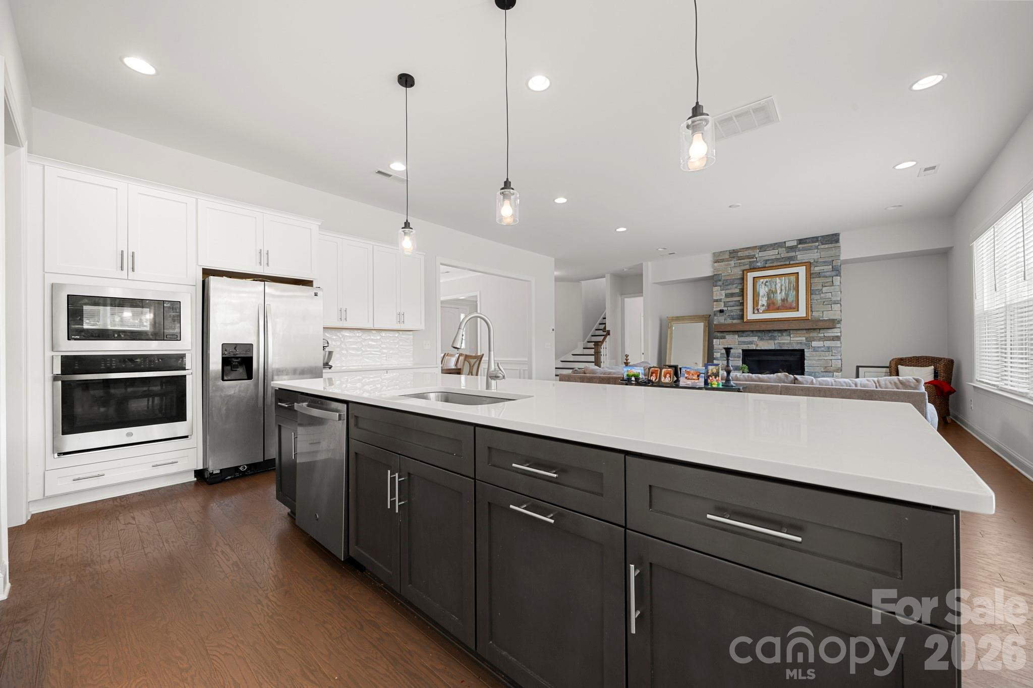 5005 Alexander Manor Drive Property Photo 15