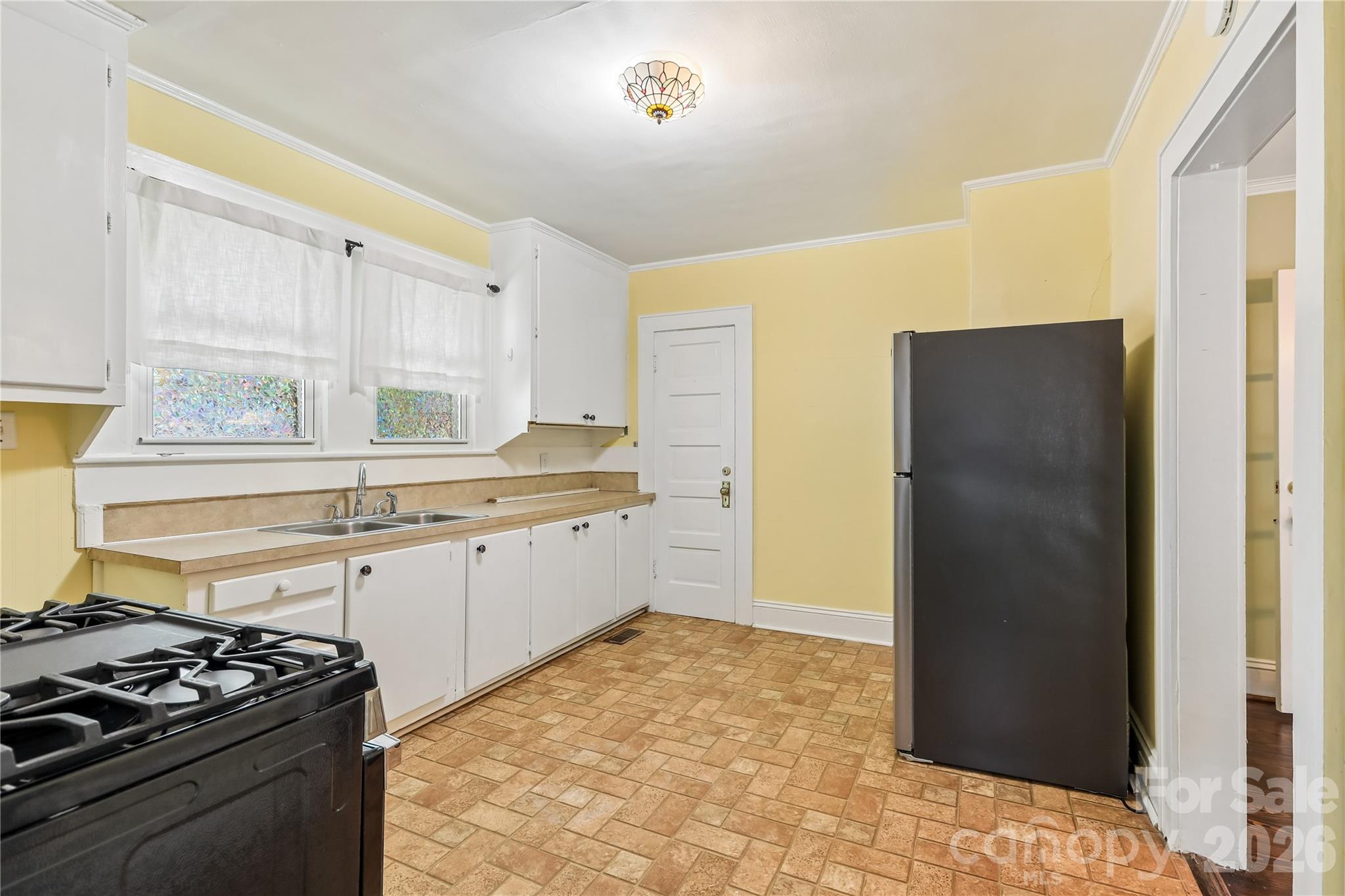 1010 Desoto Avenue Property Photo 21