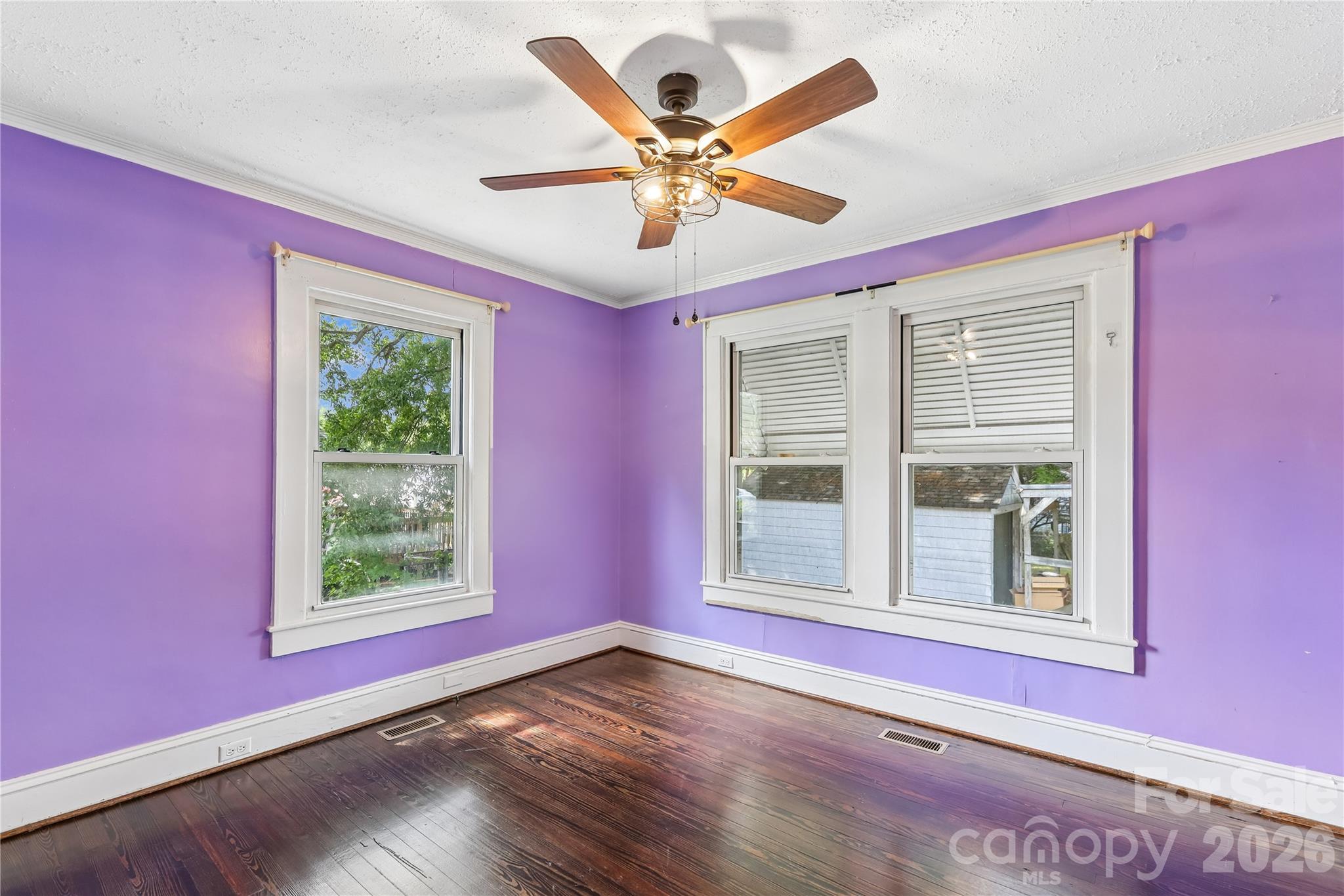 1010 Desoto Avenue Property Photo 33